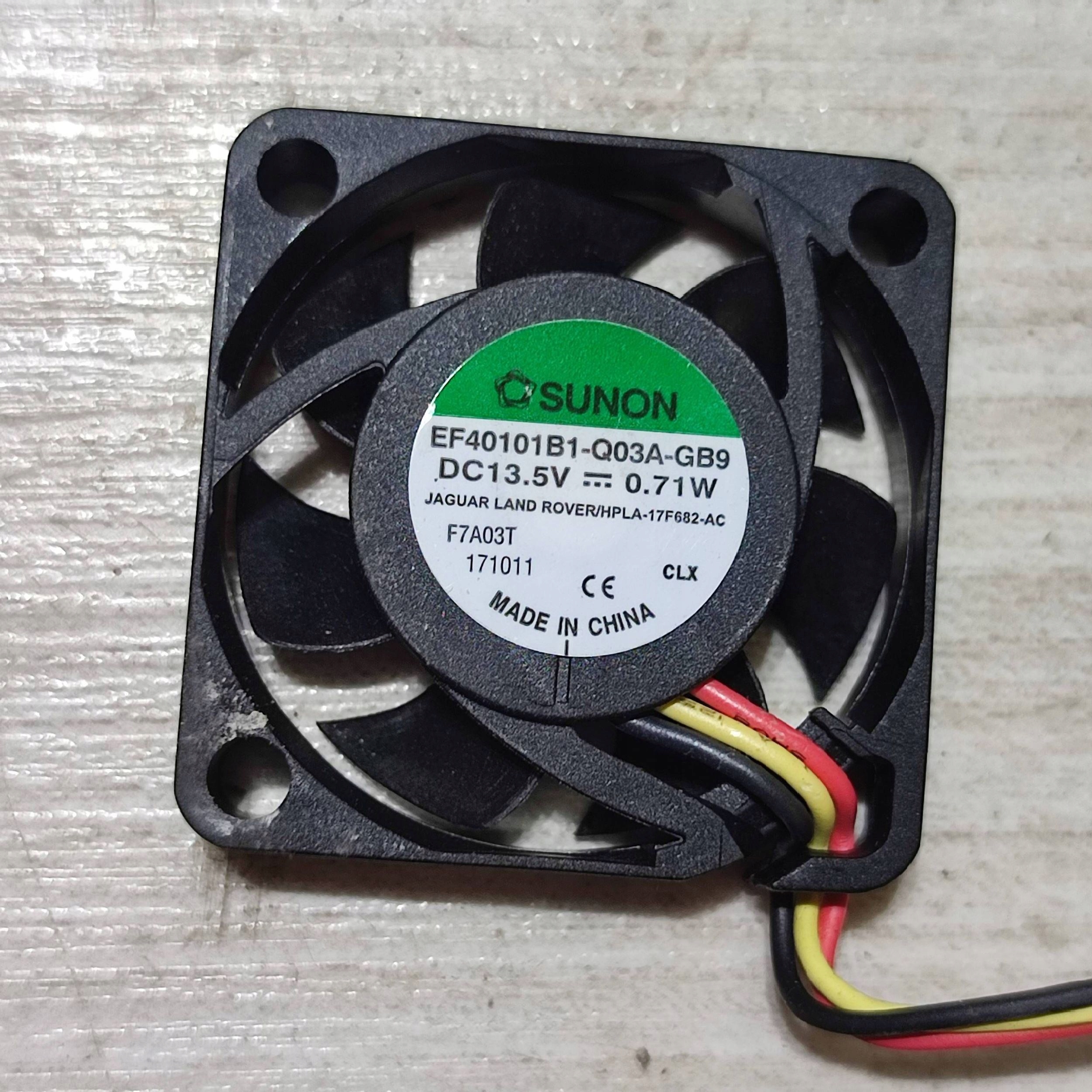 sensor Jaguar F-Pace EF40101B1Q03AGB9