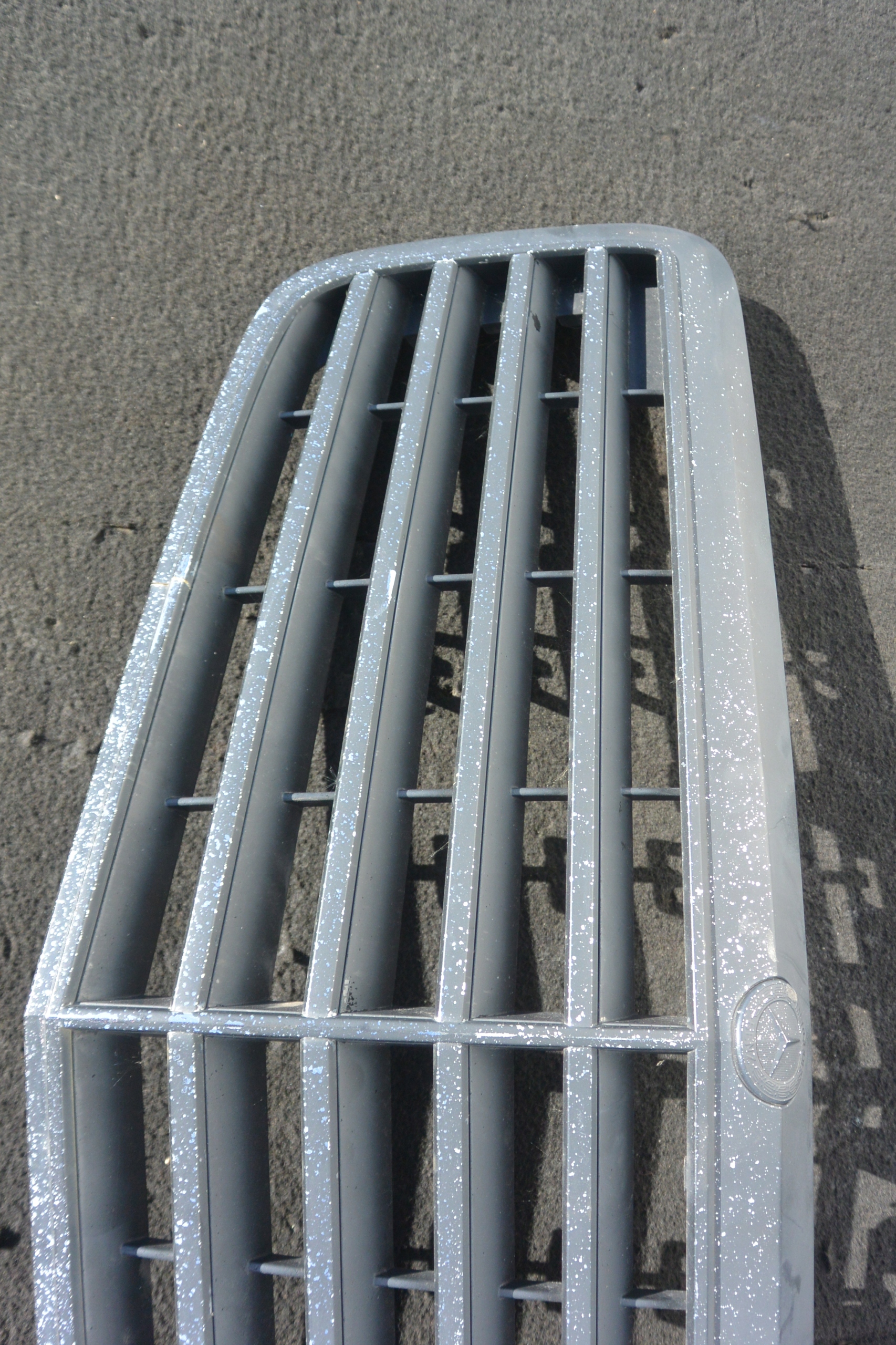 front PREKLADgrill radiator front MERCEDES W211 E-KLASA LIFT