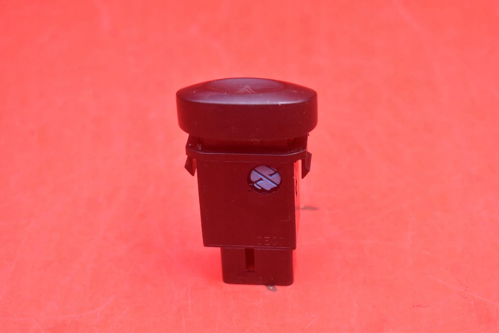 interruttore luci Luci di emergenza 864W0140 LDV MAXUS 05-09