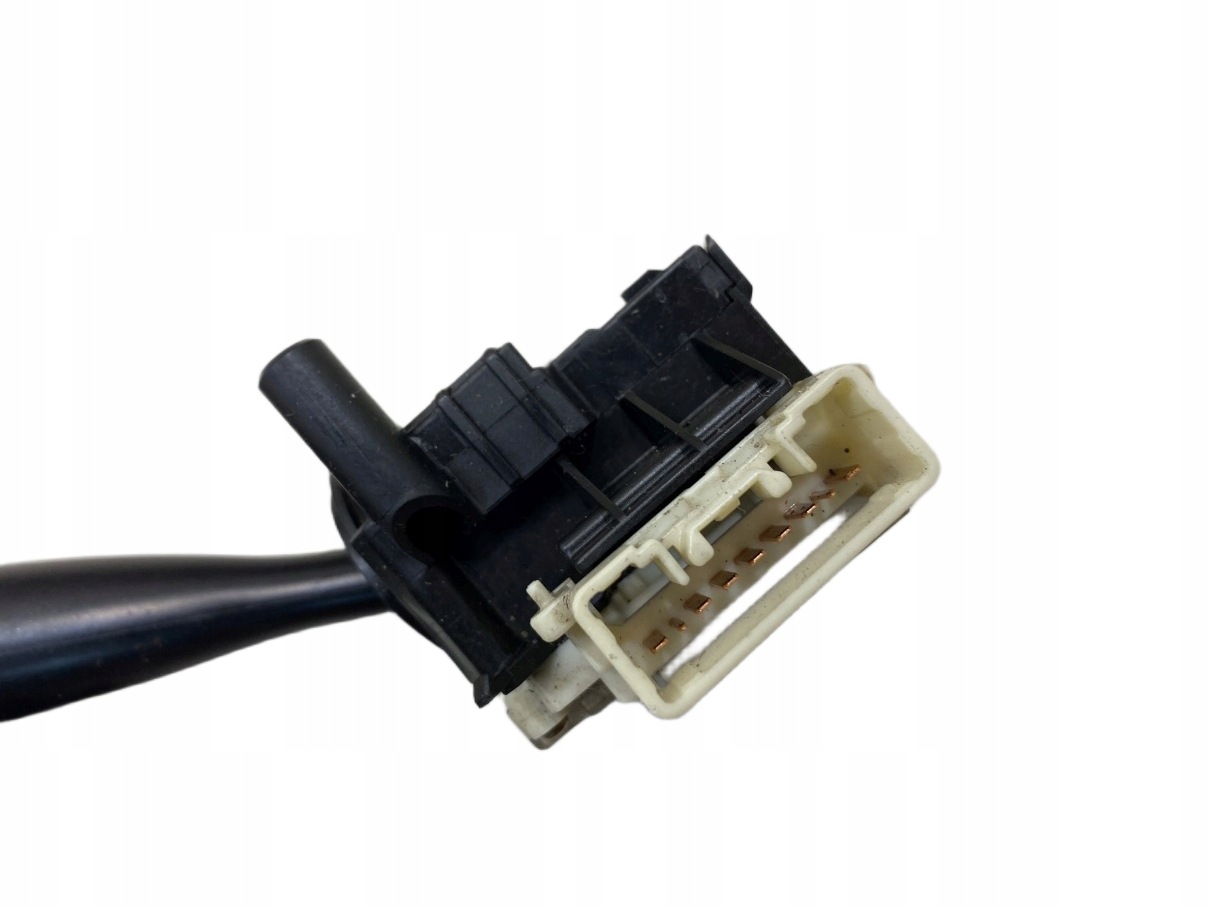 Bouton Indicateurs de direction TOYOTA YARIS et 1736481