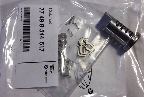 

Zestaw naprawczy zamka kufra Bmw Gs 77498544517