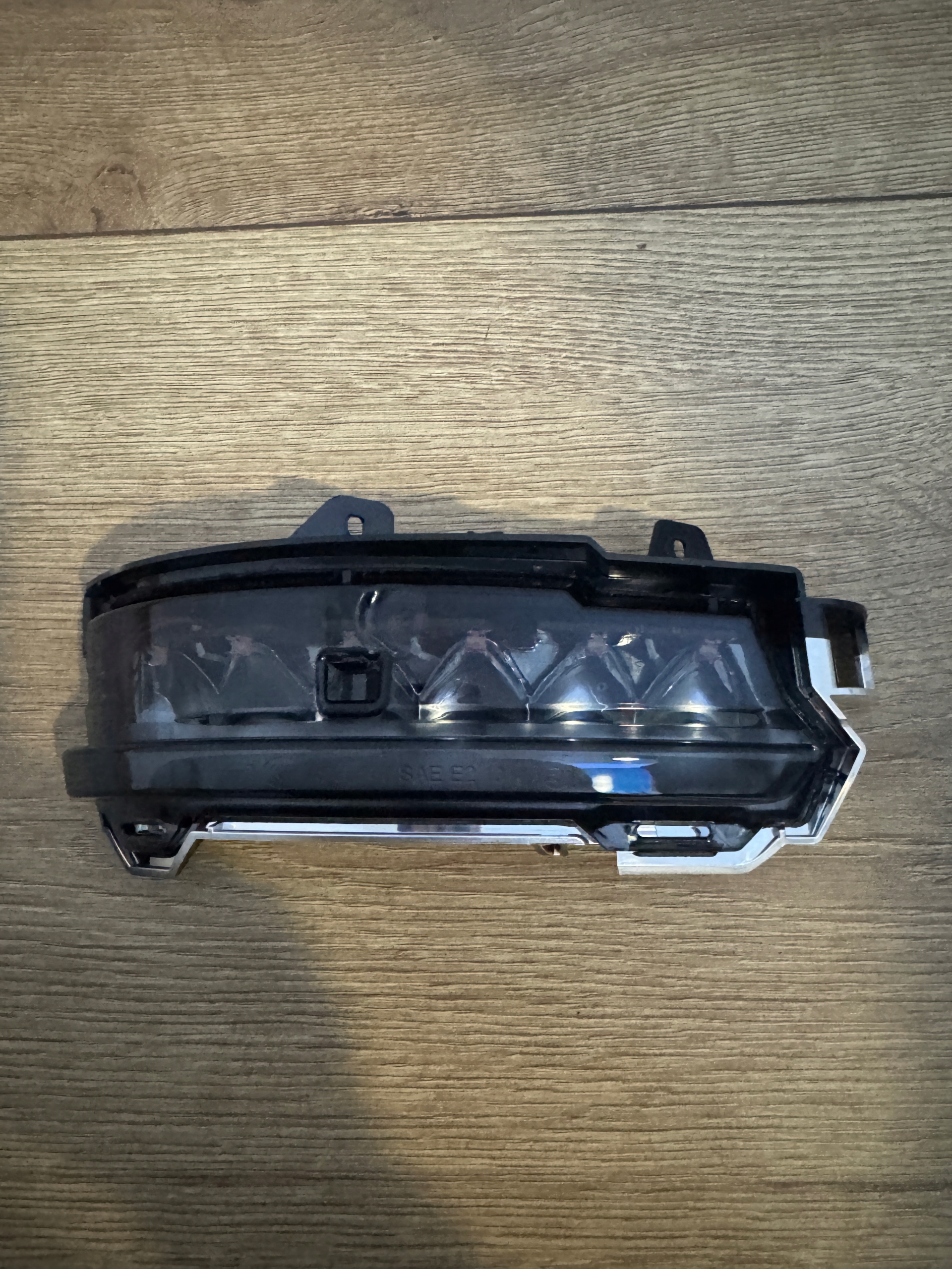 поворотник зеркала правый led Range Rover Evoque L538 Velar 20916252