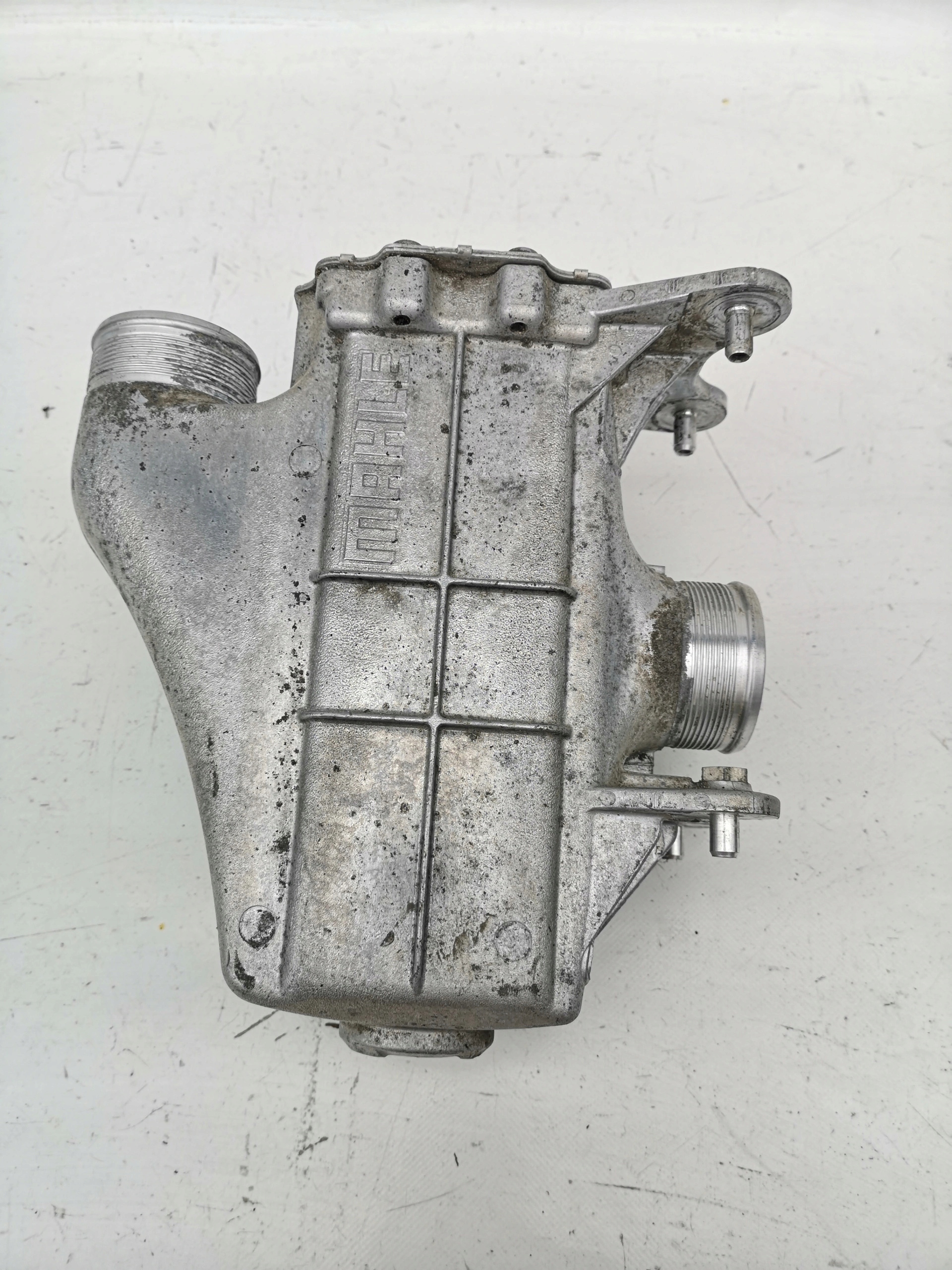 AUDI RS4 RS5 CHŁODNICA POWIETRZA INTERCOOLER 8W0145785B