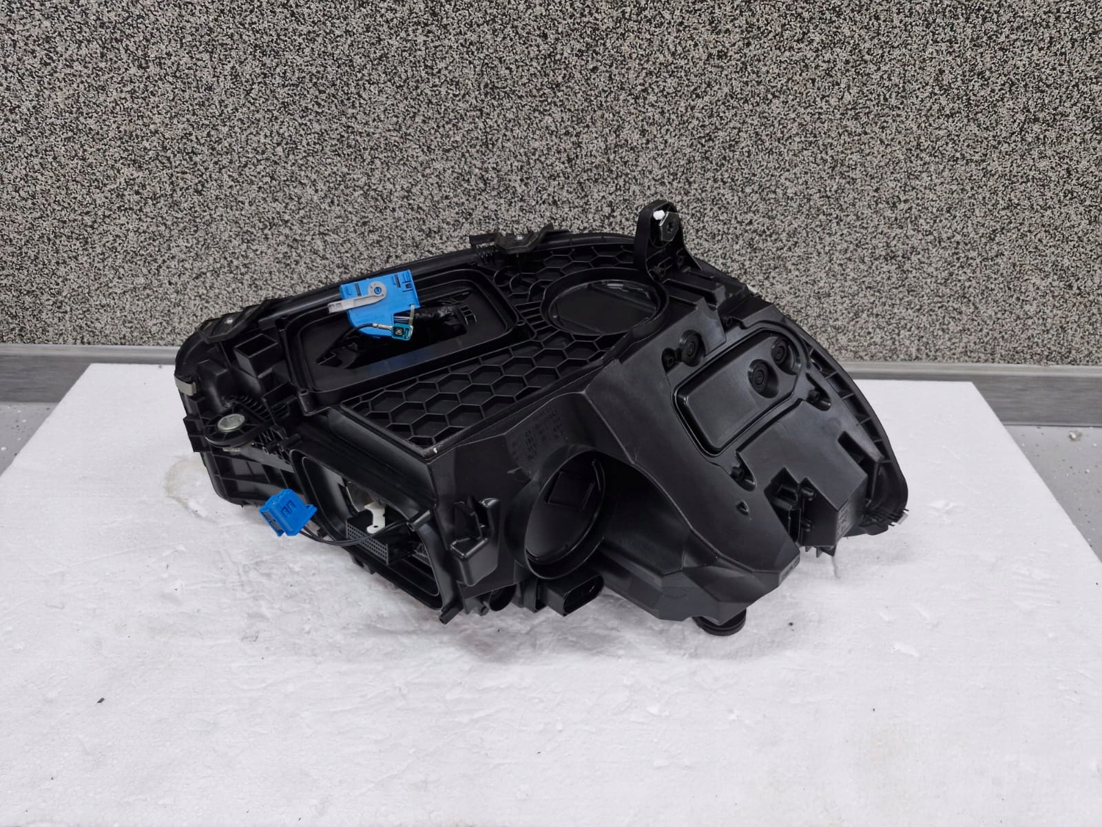 light Mercedes C Klasa W206 Digital Light Full Led 2023