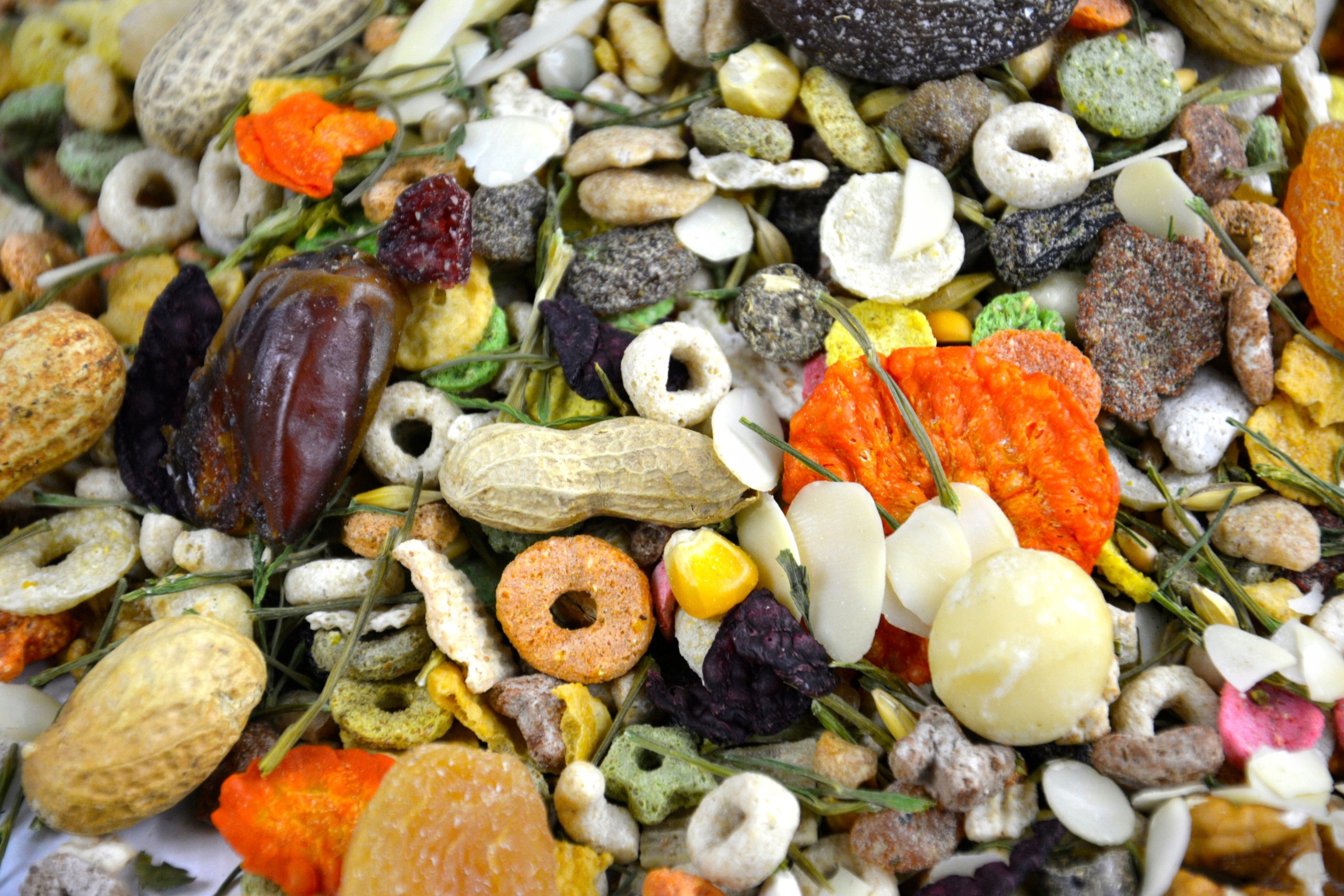 KARMA NATURALNY POKARM MIESZANKA DLA KRÓLIKA ŚWINKI CHOMIKA 1KG Marka Gryzek