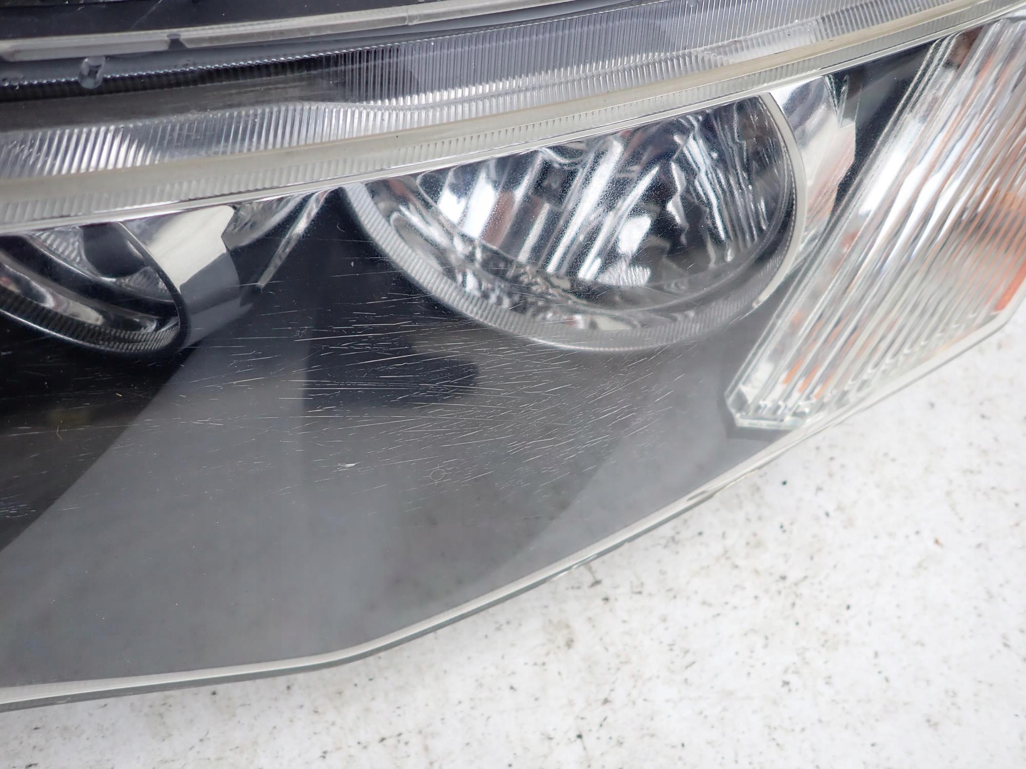 MITSUBISHI OUTLANDER II 2 06-10 light front left