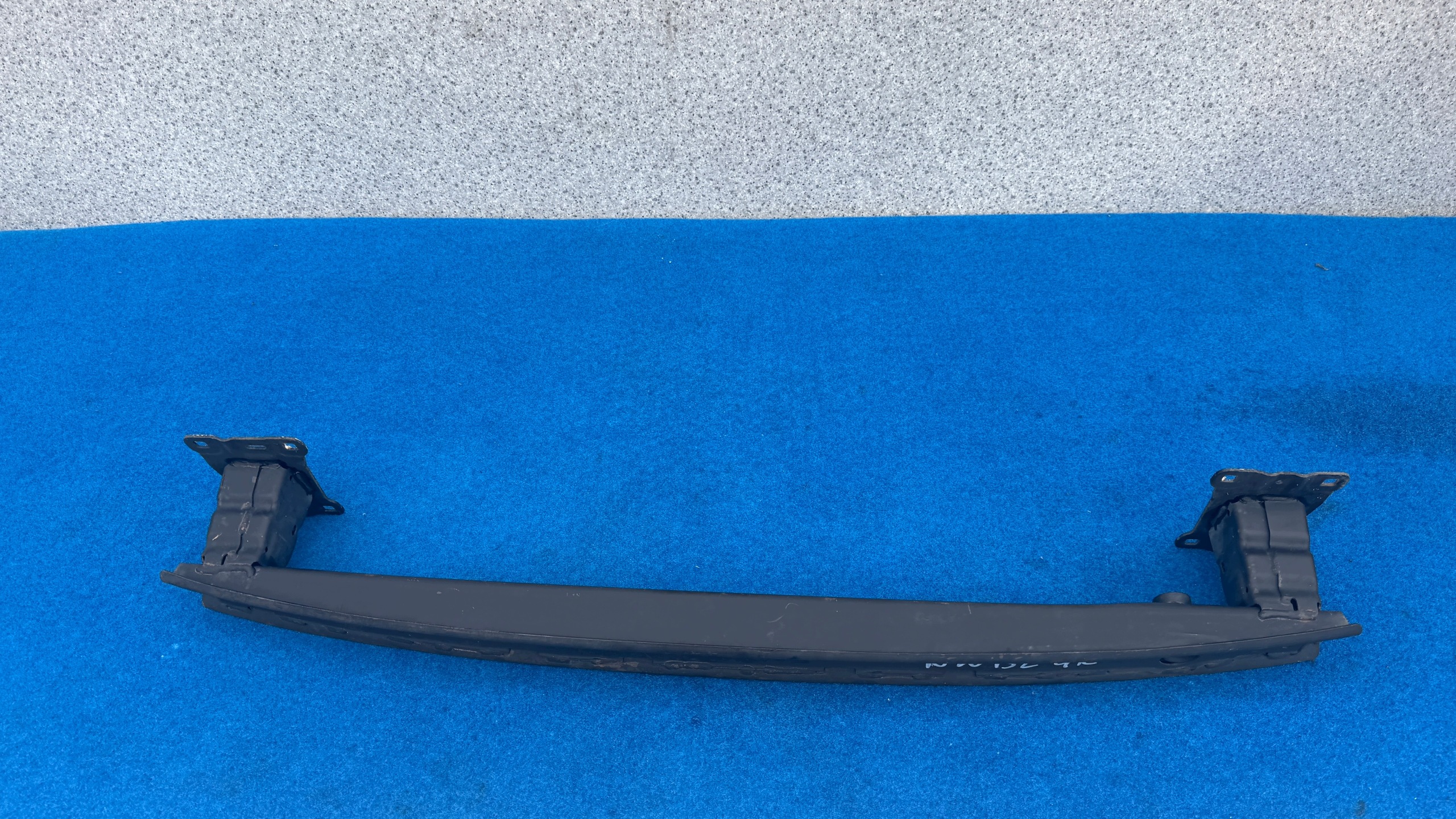 AUDI Q2 81A bumper support rear part pillar 81A807309 NWBL4K