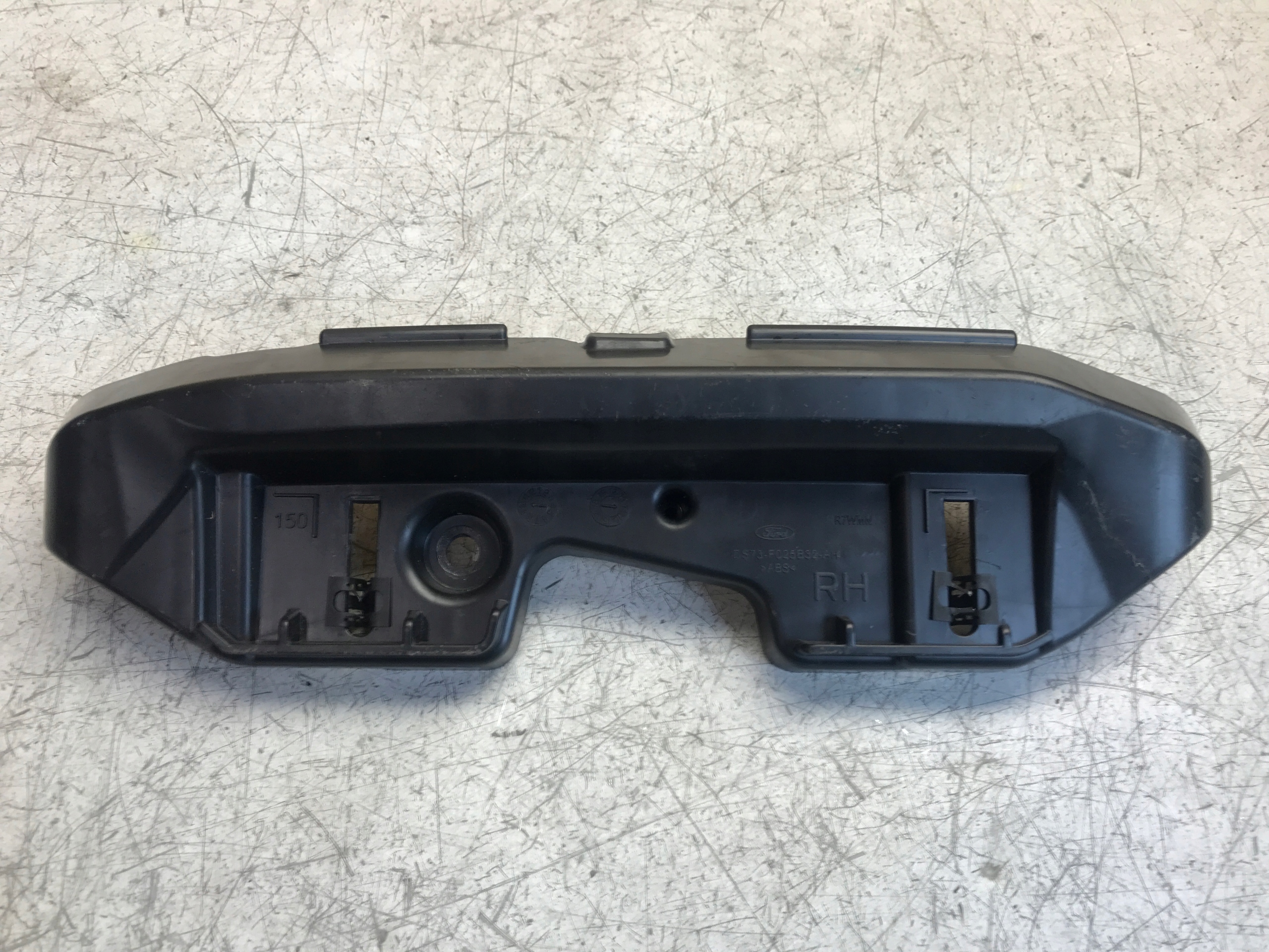 bumper bracket right front FORD MONDEO MK5 DS73-F025B32-AH