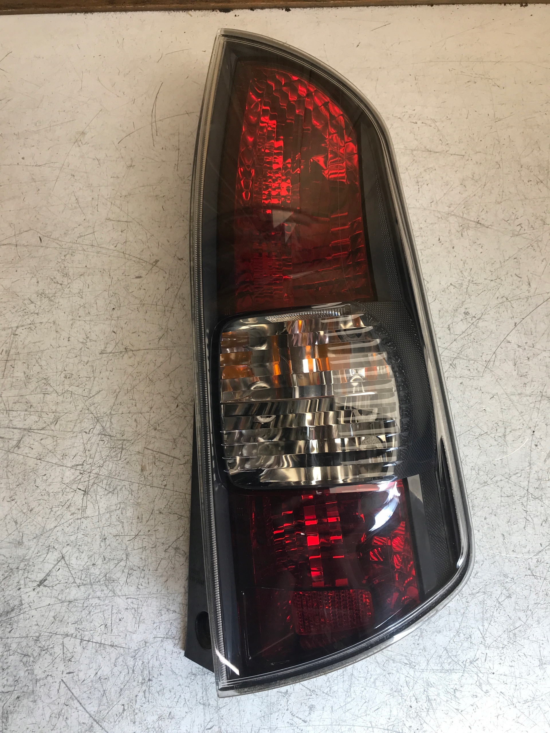 light right rear part DAIHATSU SIRION II EUROPA