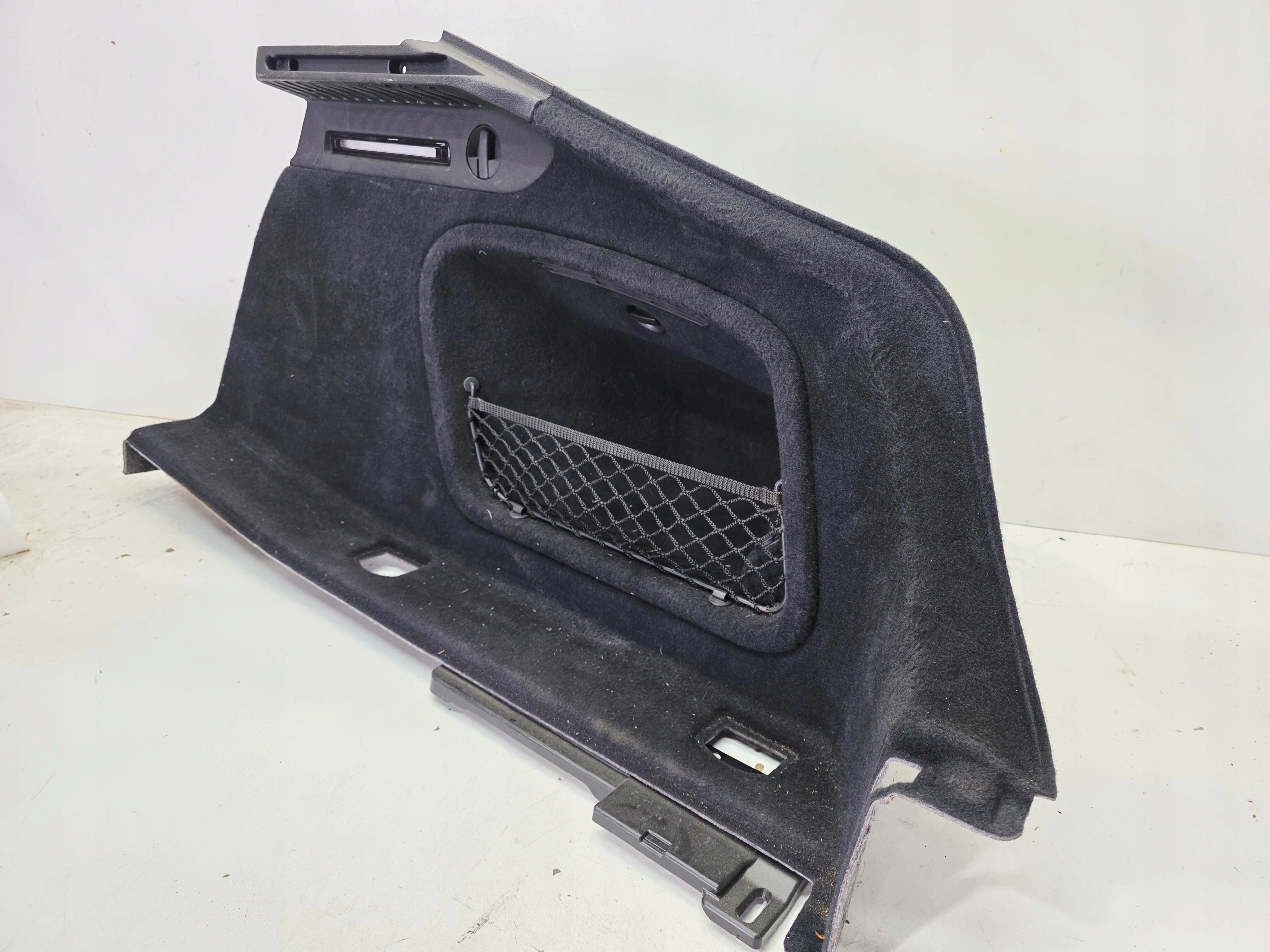boot upholstery right rear part AUDI A5 8W SPORTBACK 8W8863880D KTH