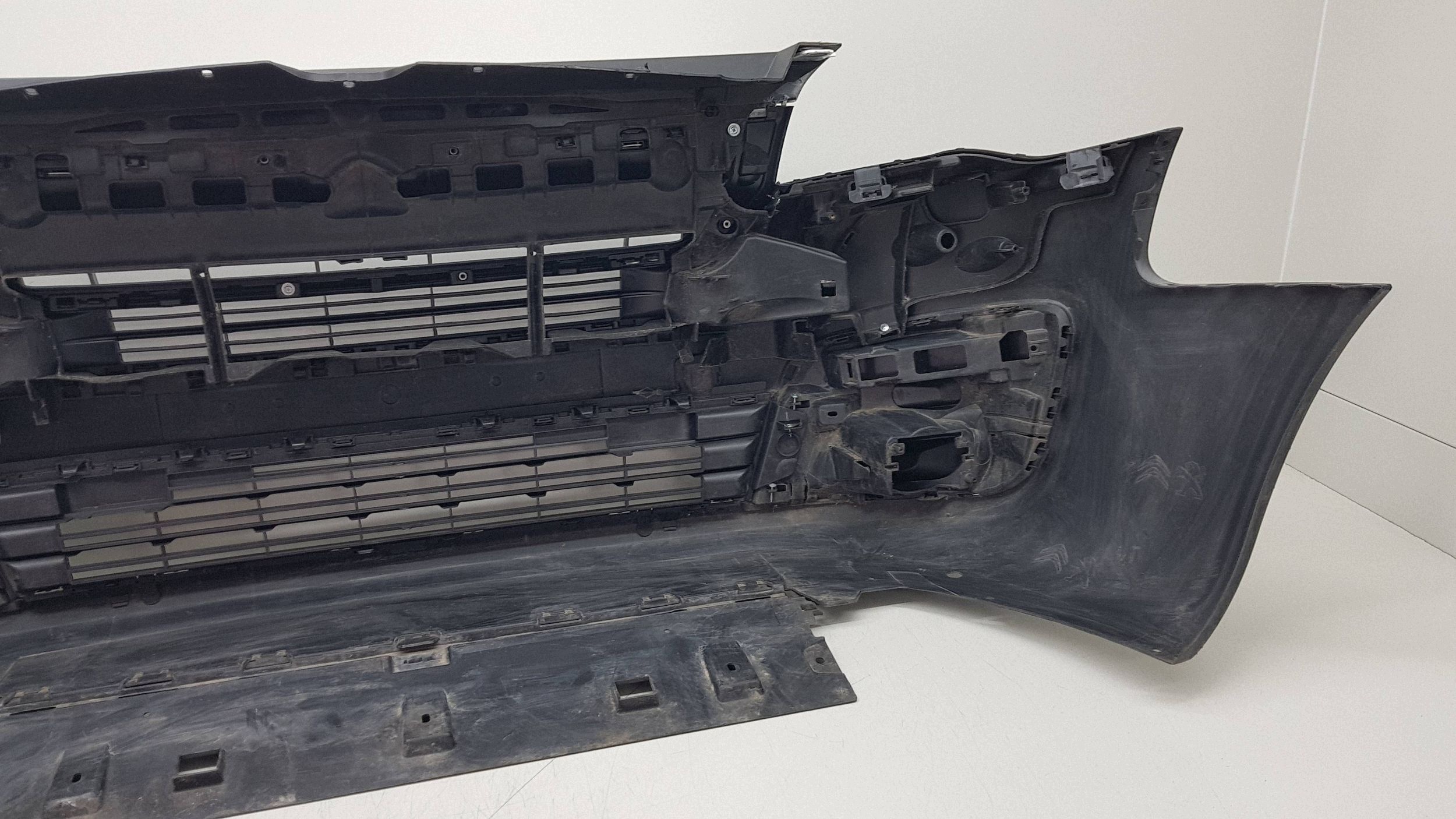 PEUGEOT PARTNER IV 4 2015 - bumper front 9810923277