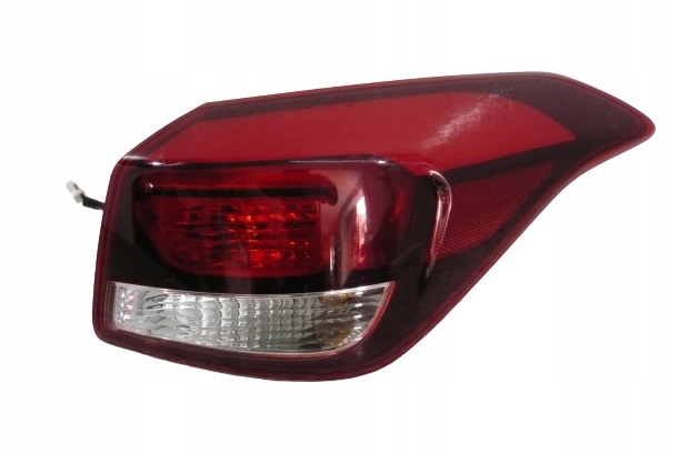 Hyundai i20 coupe 2016 light right rear part 92402-C8200