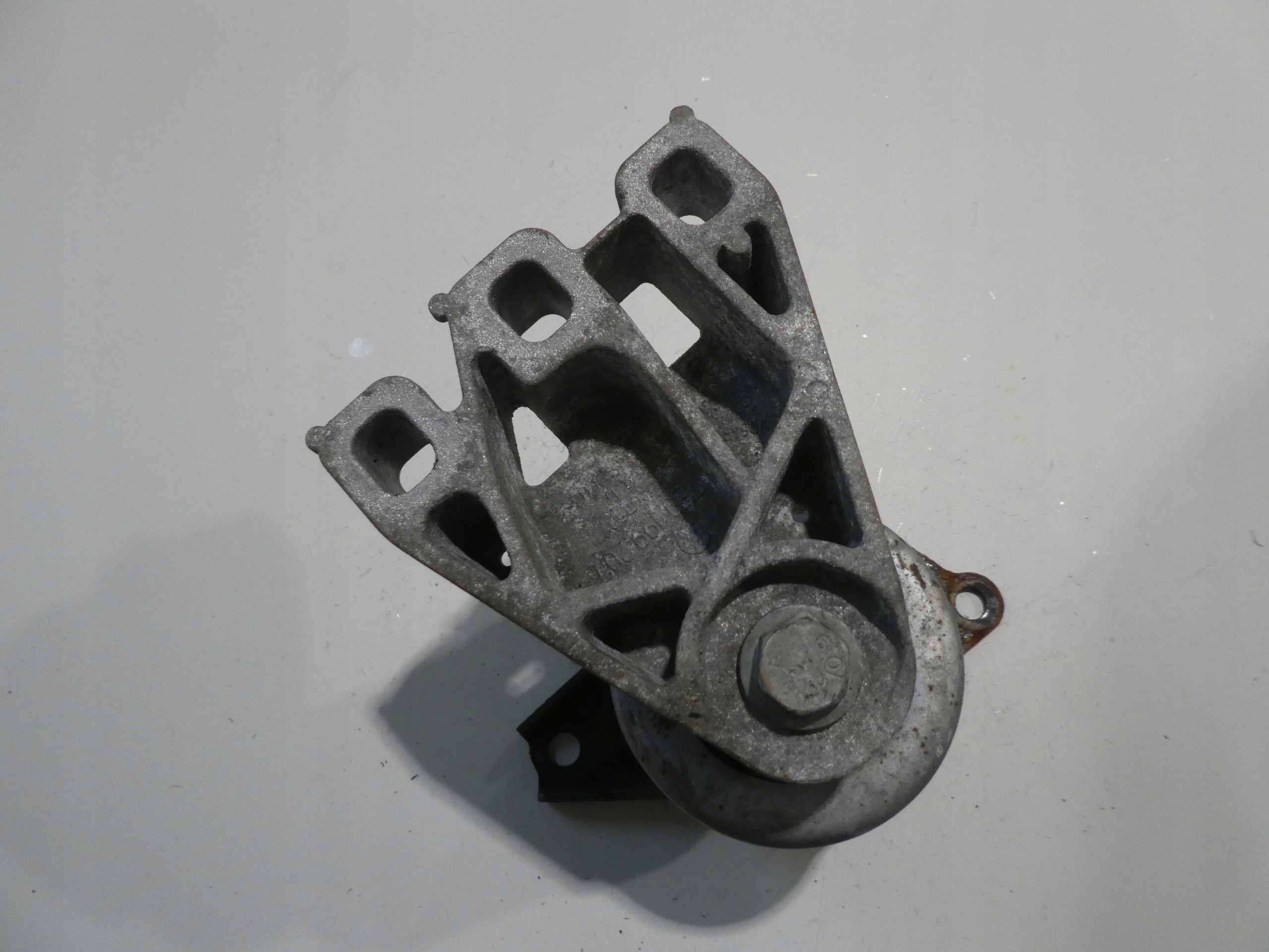 T5 LIFT 2.0TDI engine mount 7H0199256H 7E0199207