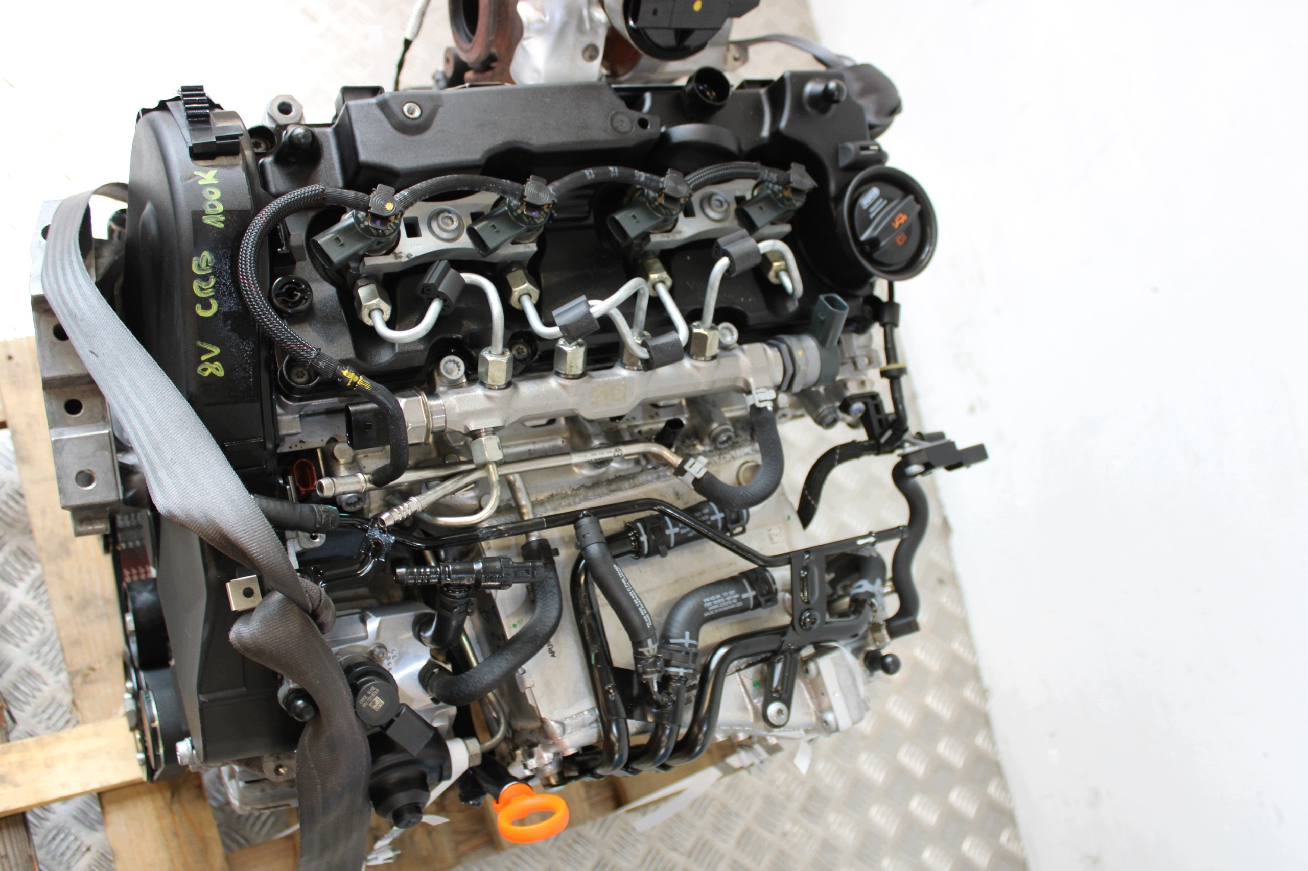 engine MOTOR complete CRB AUDI A3 8V0 8V4 2013 2.0 TDI