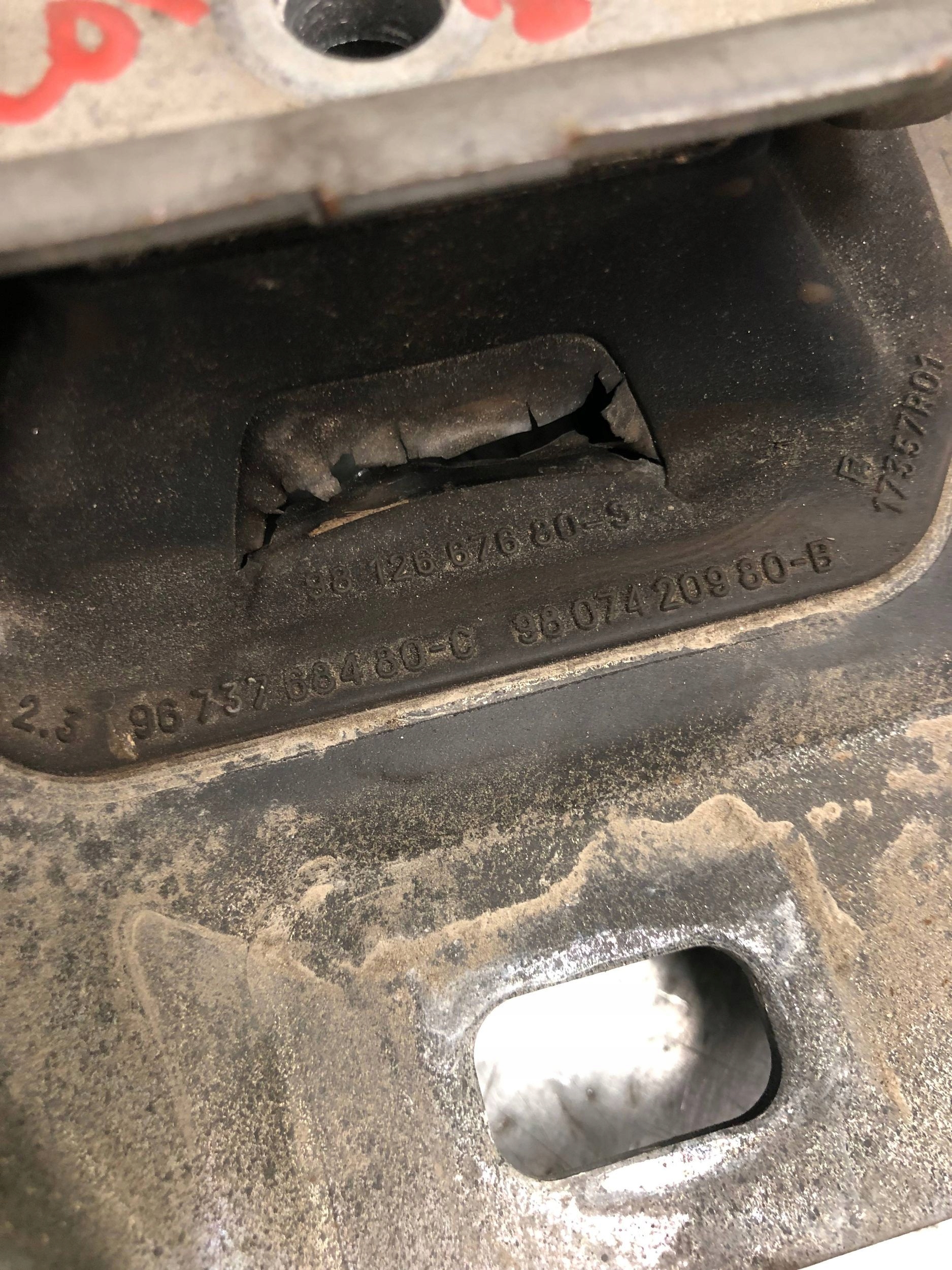 holder gearbox mounting OPEL COMBO E 9812667680