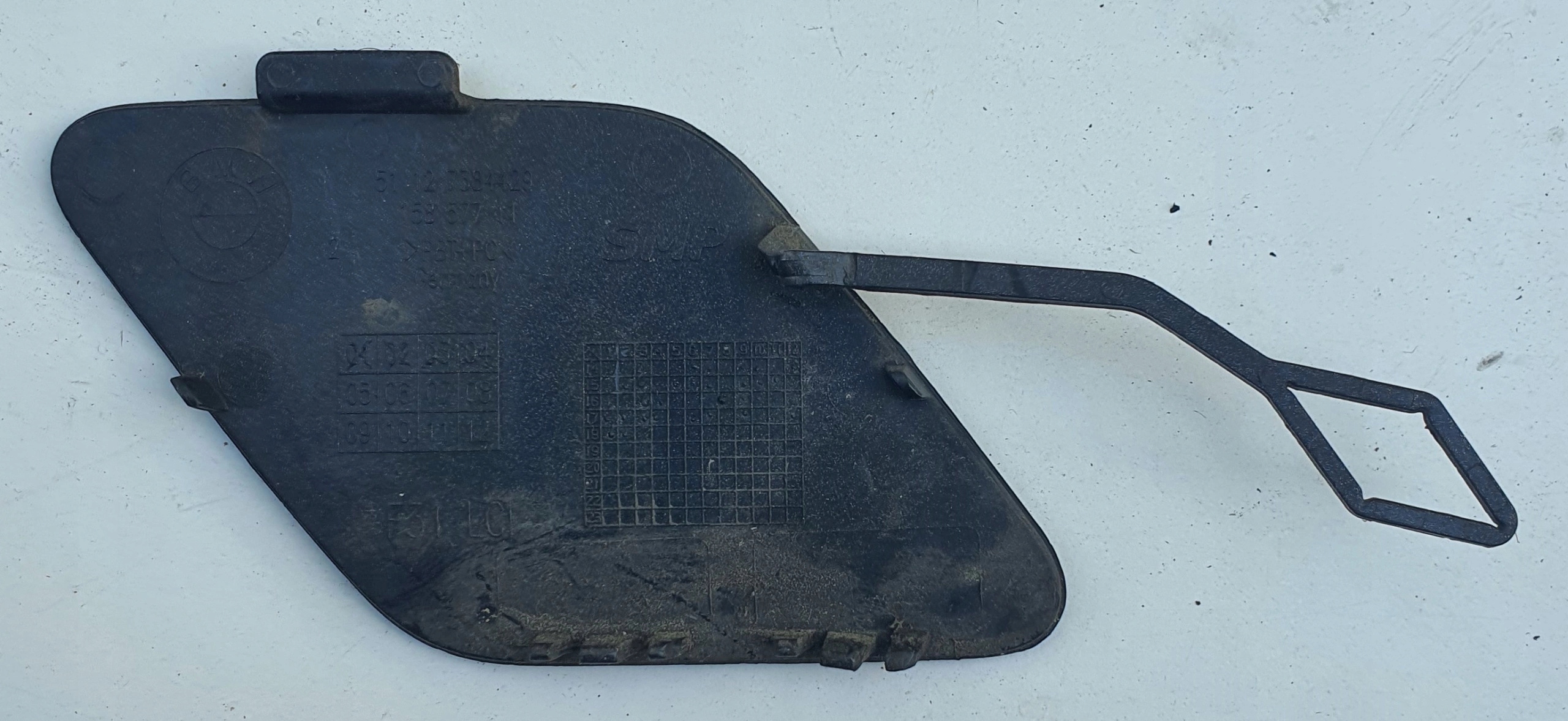 Abschleppöse der Stoßstange heck BMW F31