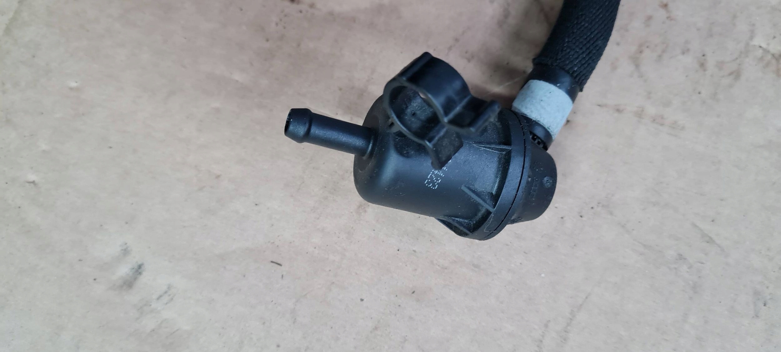 SQ5 80A Q5 LIFT SENSOR FUEL LINE 3.0 TFSI 80A201991