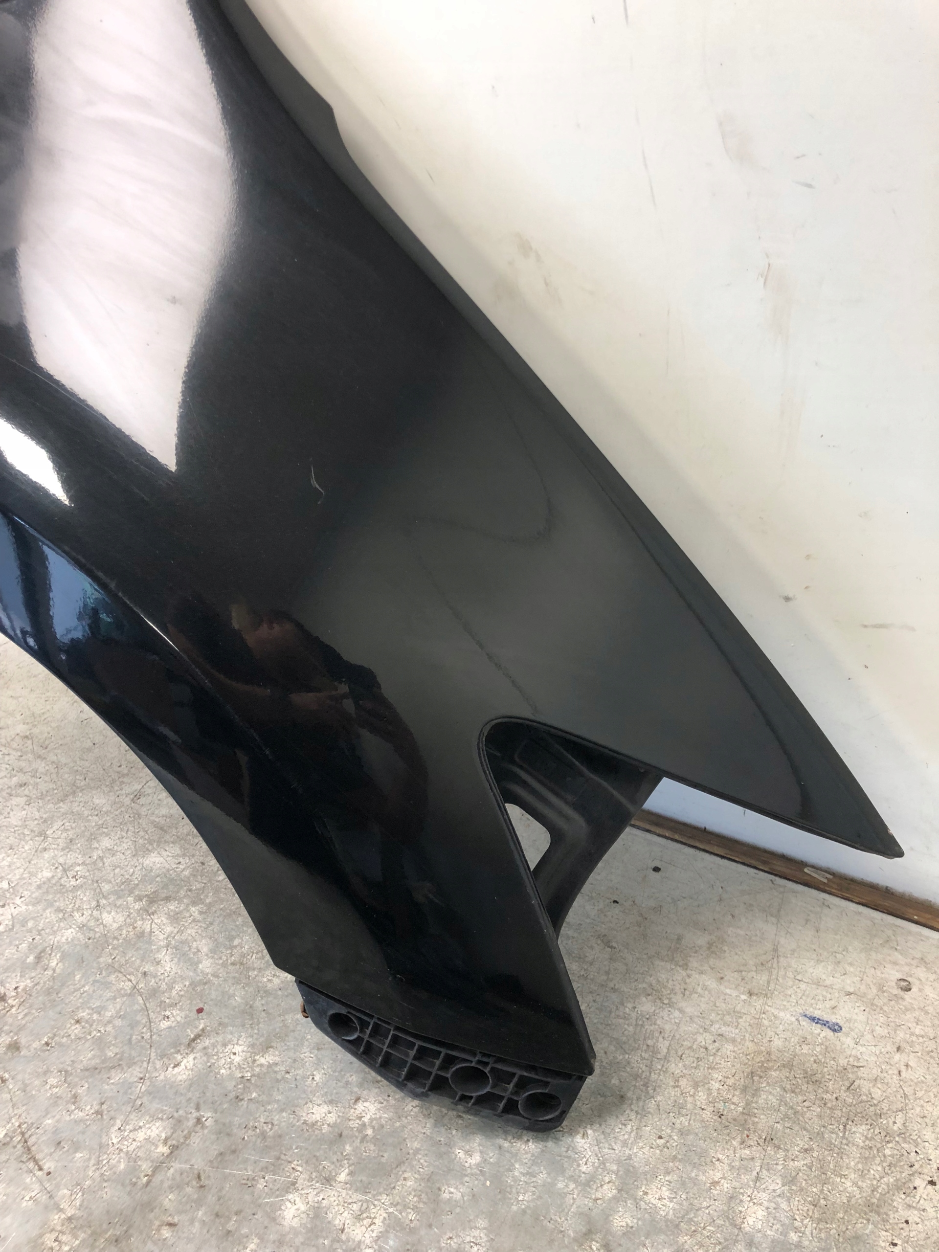 fender right front TOYOTA AURIS and LIFT