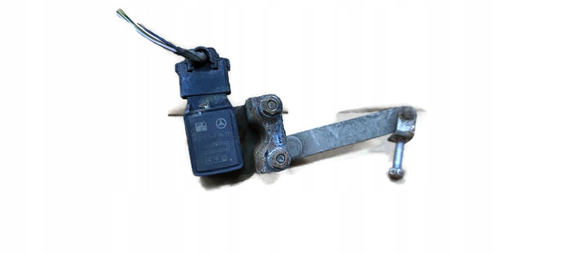 A0105427617 - ДАТЧИК ВЫРАВНИВАНИЯ MERCEDES 0105427617