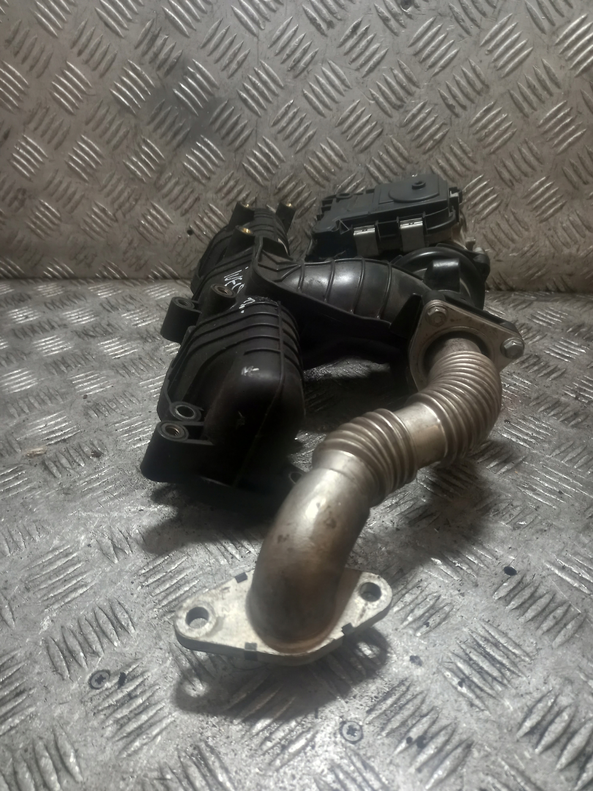 Valvola a farfalla Z KOLEKTOREM IVECO DAILY 4 2012 2.3 D 54DTE3I 0504384189