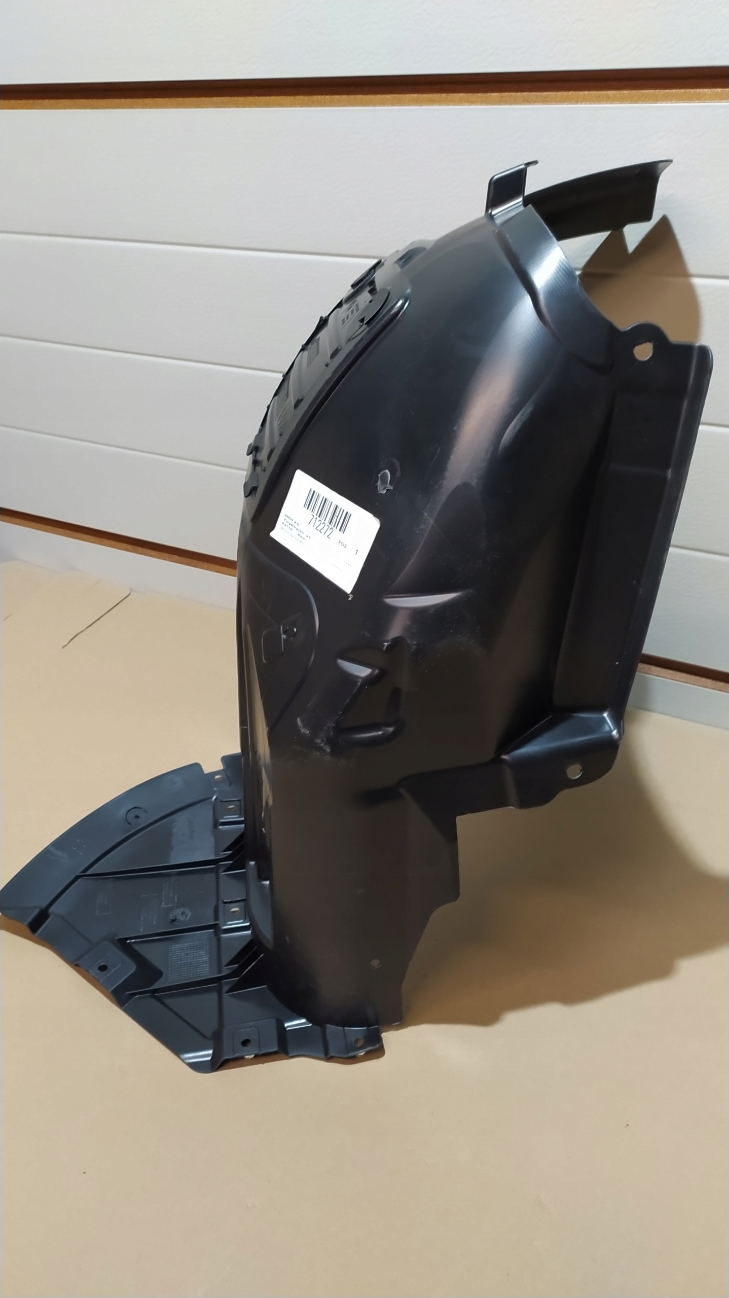 подкрылки правый перед BMW X1 E84 oe 75965010