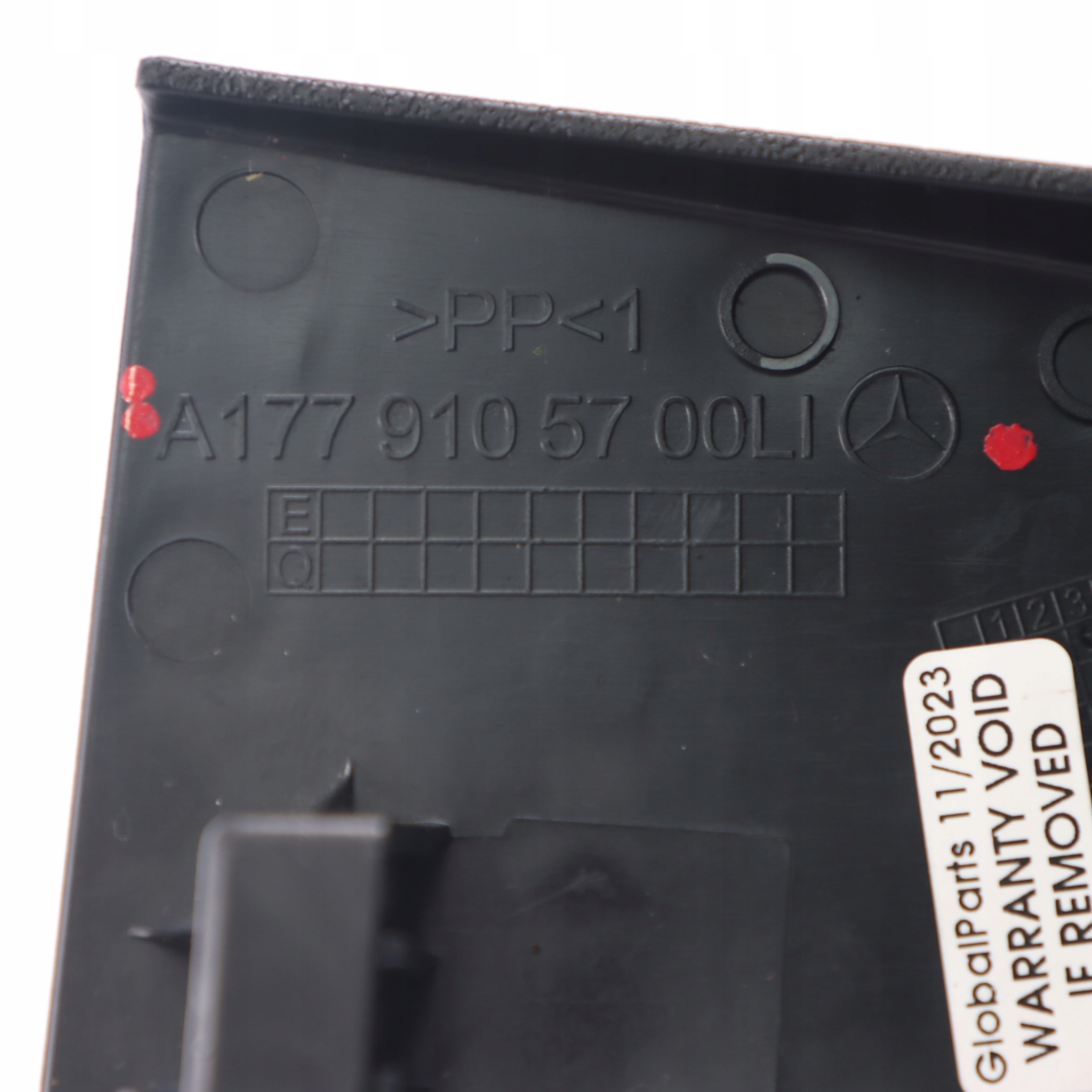 Mercedes W177 Boîte Panel Siège Avant Gauche Interne A1779105700