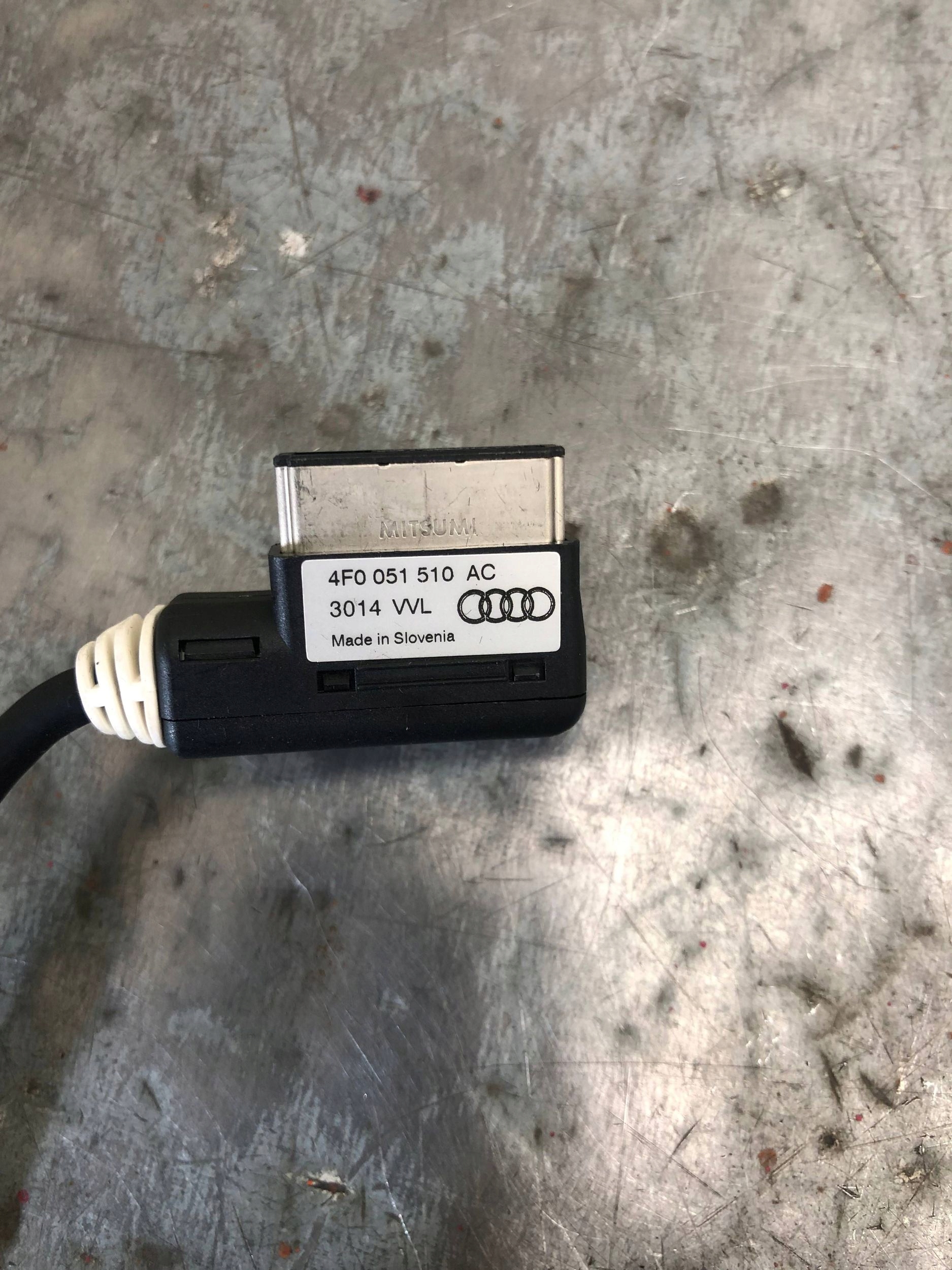 KABEL ADAPTER MMI AUDI Q5 LIFT 4F0051510AC