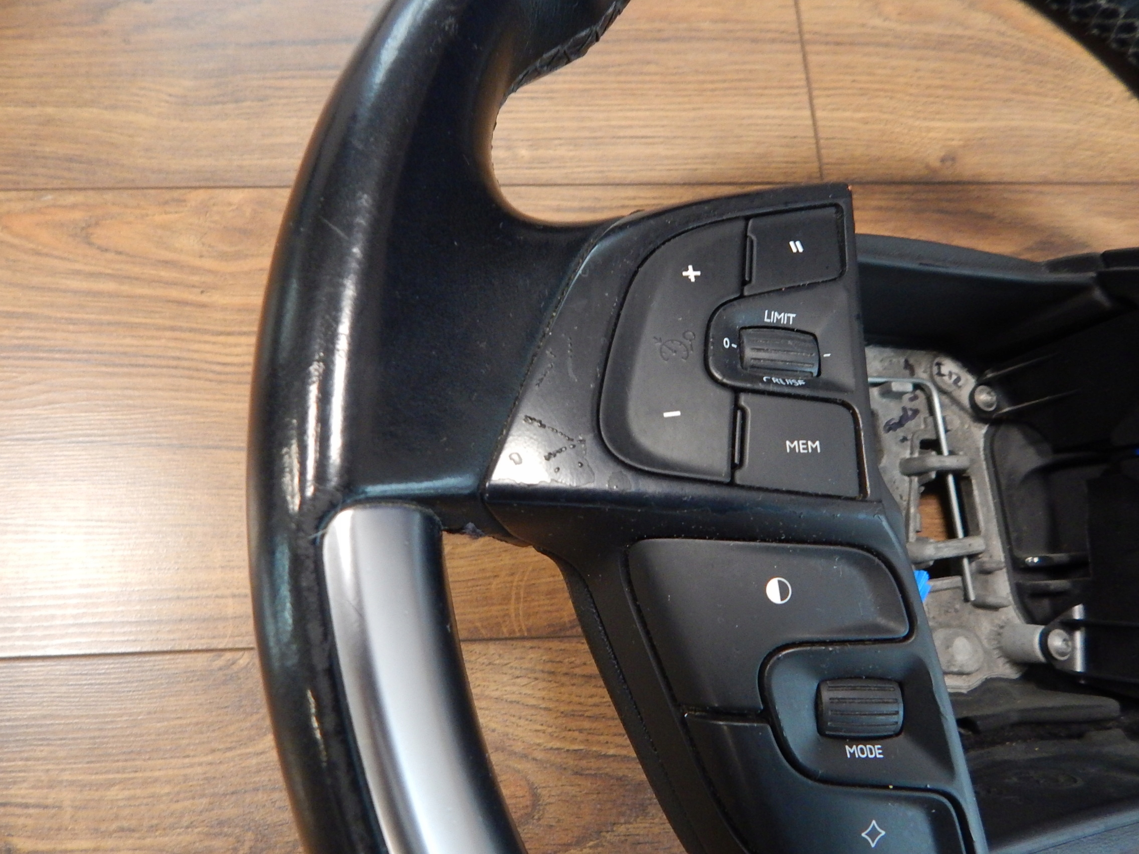 руль CITROEN C4 PICASSO II кожа