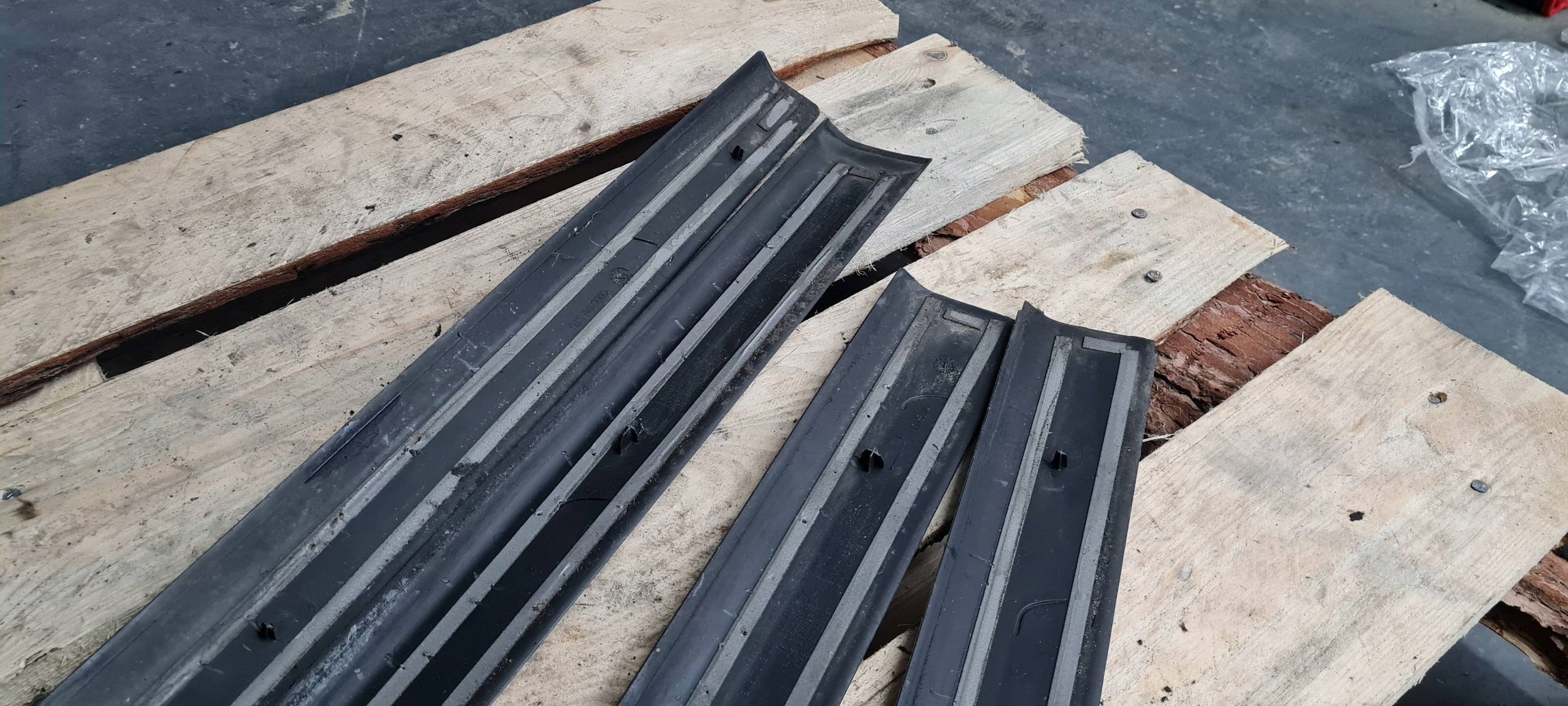 A6 C6 LIFT moulding mouldings caps cap threshold SLINE KOMPLET 4X
