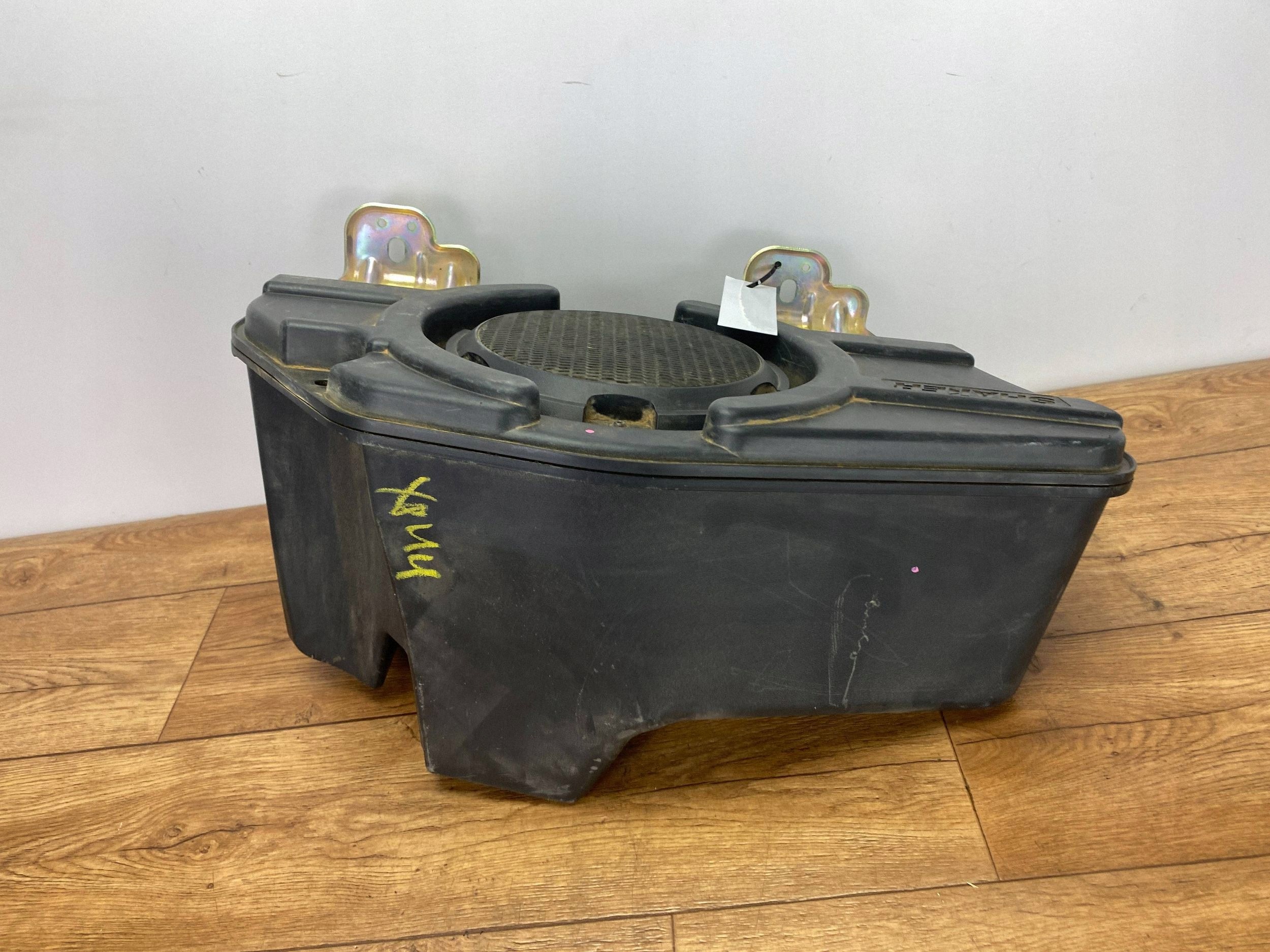 Subwoofer Ford Mustang VI 2015+