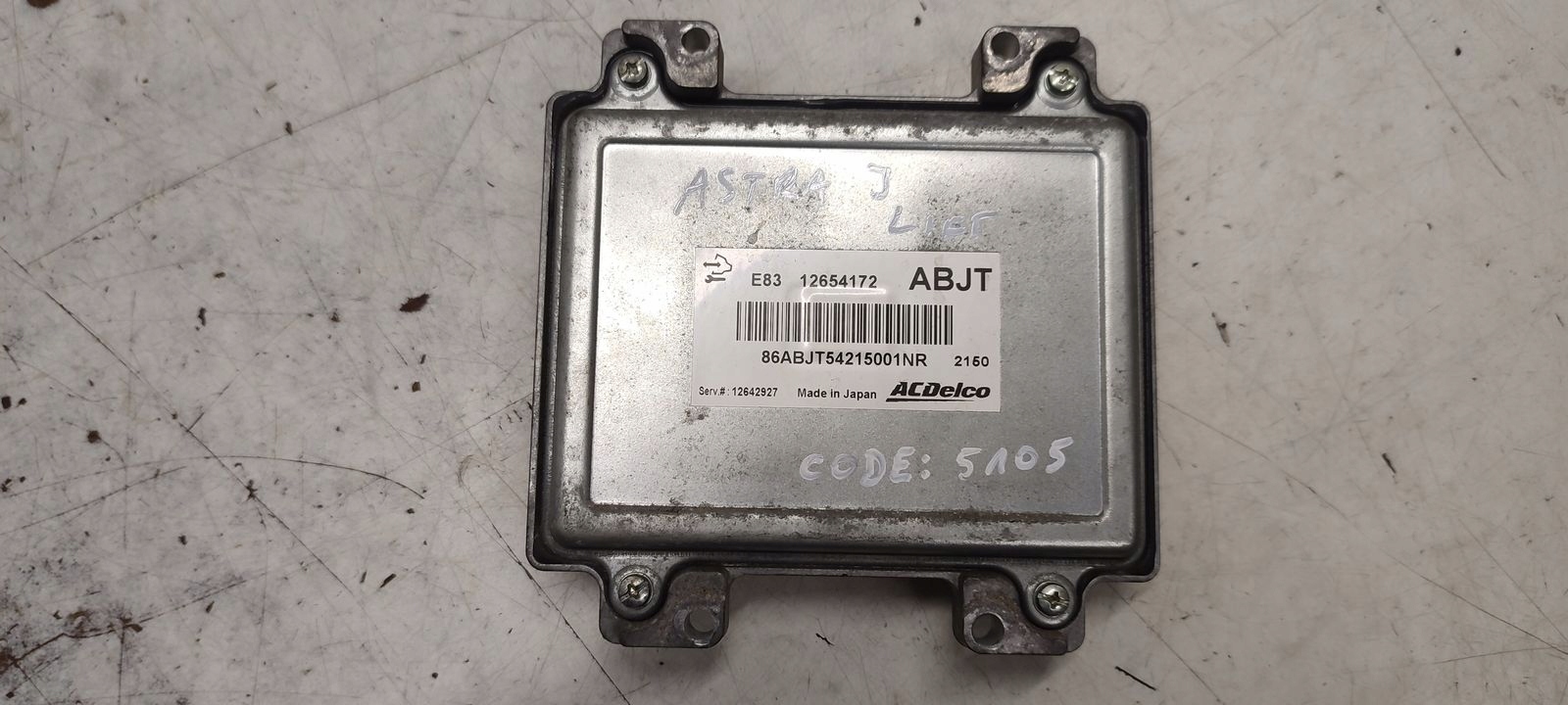 control unit computer of the engine z kodem Opel Astra J LIFT 1,6 HB
