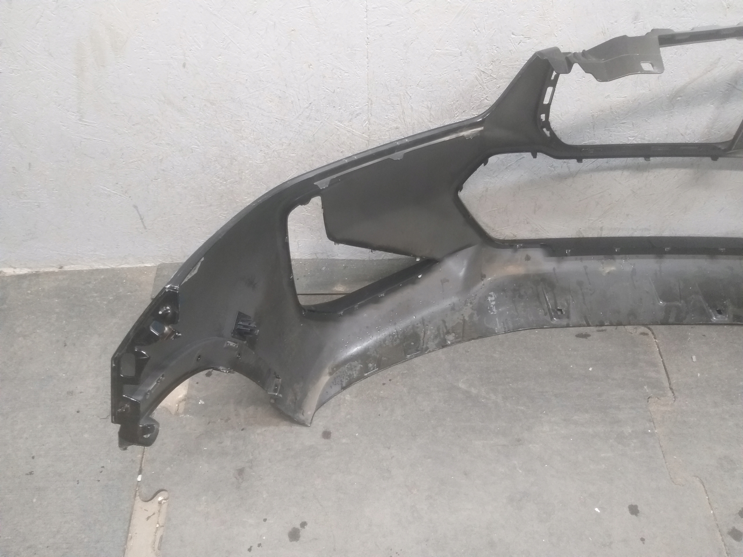 bumper front BMW X1 U11