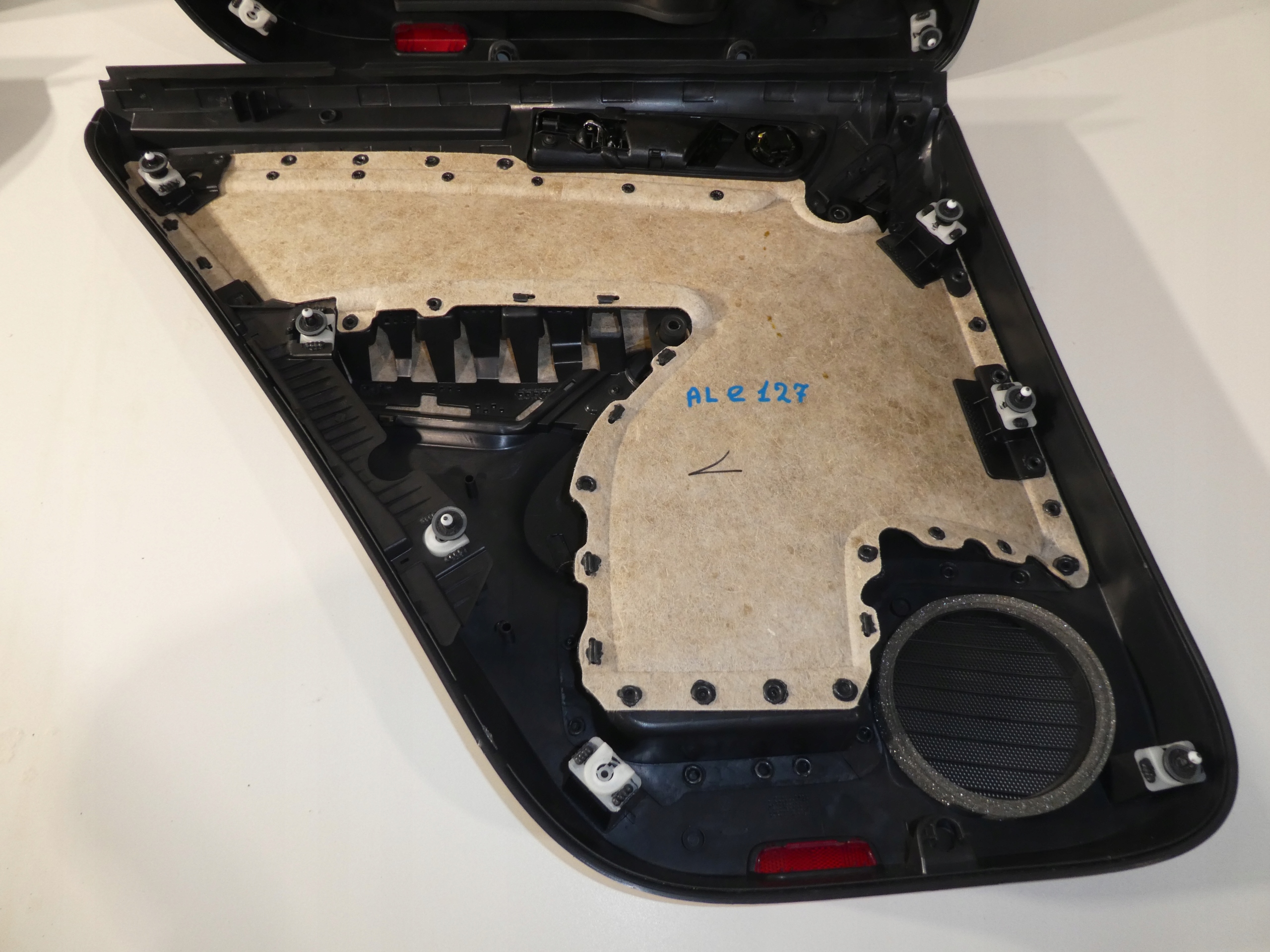 VW TIGUAN 5N side door KOMPLET 5N0