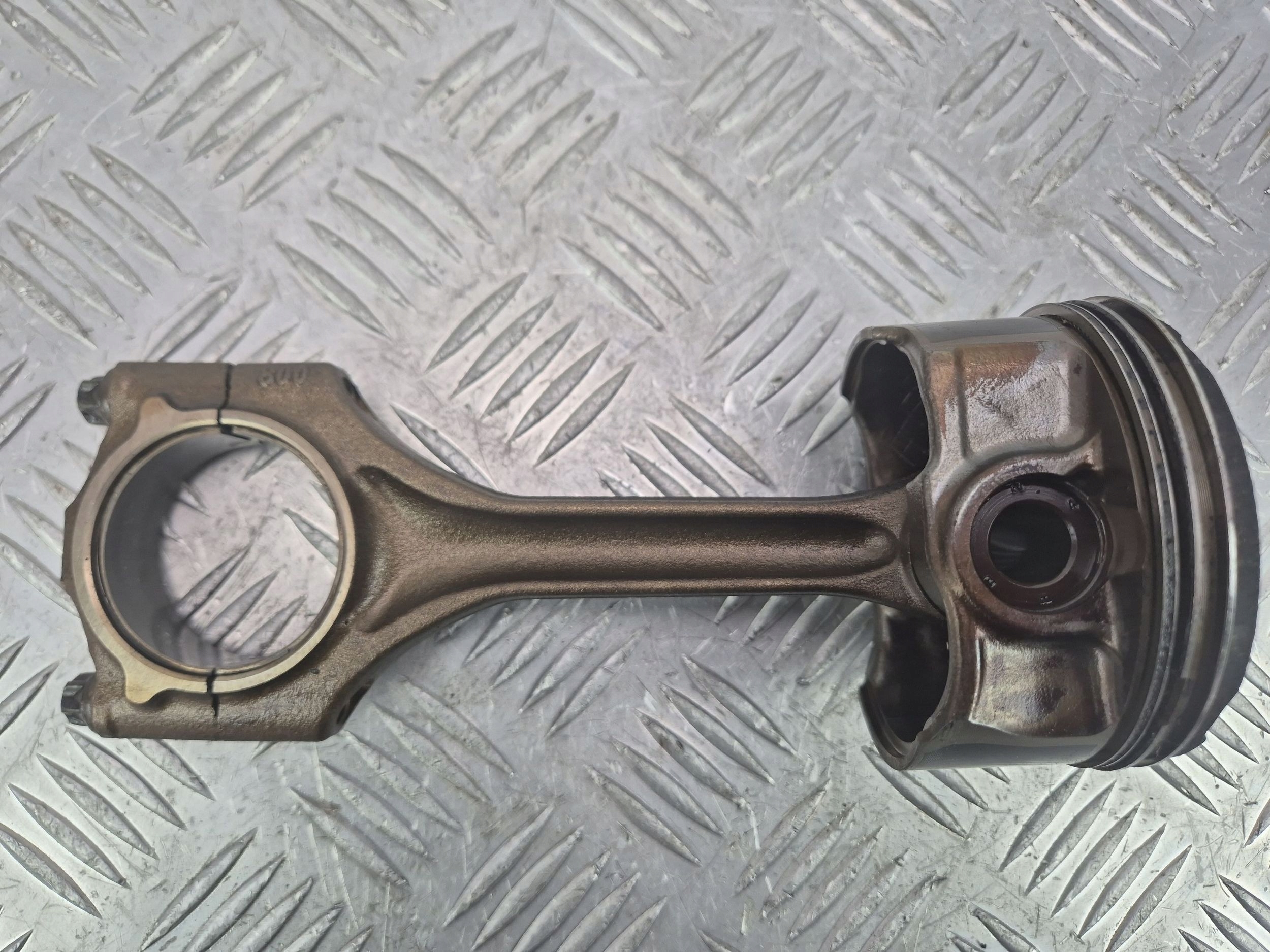 M54B25 piston with connecting rod BMW 5 E60 E61 525i 84L59