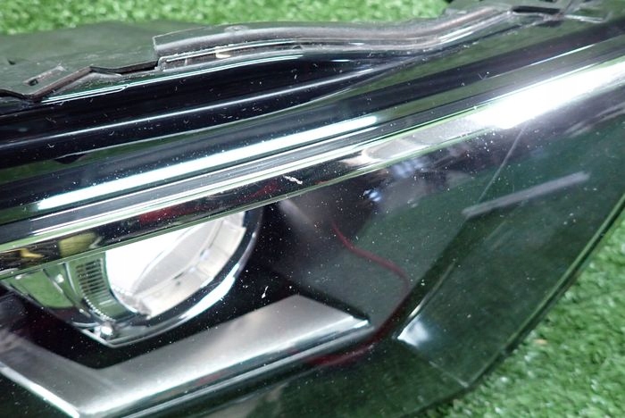 VW T-ROC TROC FULL LED 17- reflektor right light right