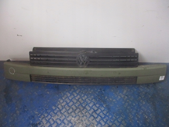 vw transporter T4 решетка радиатора 701853653