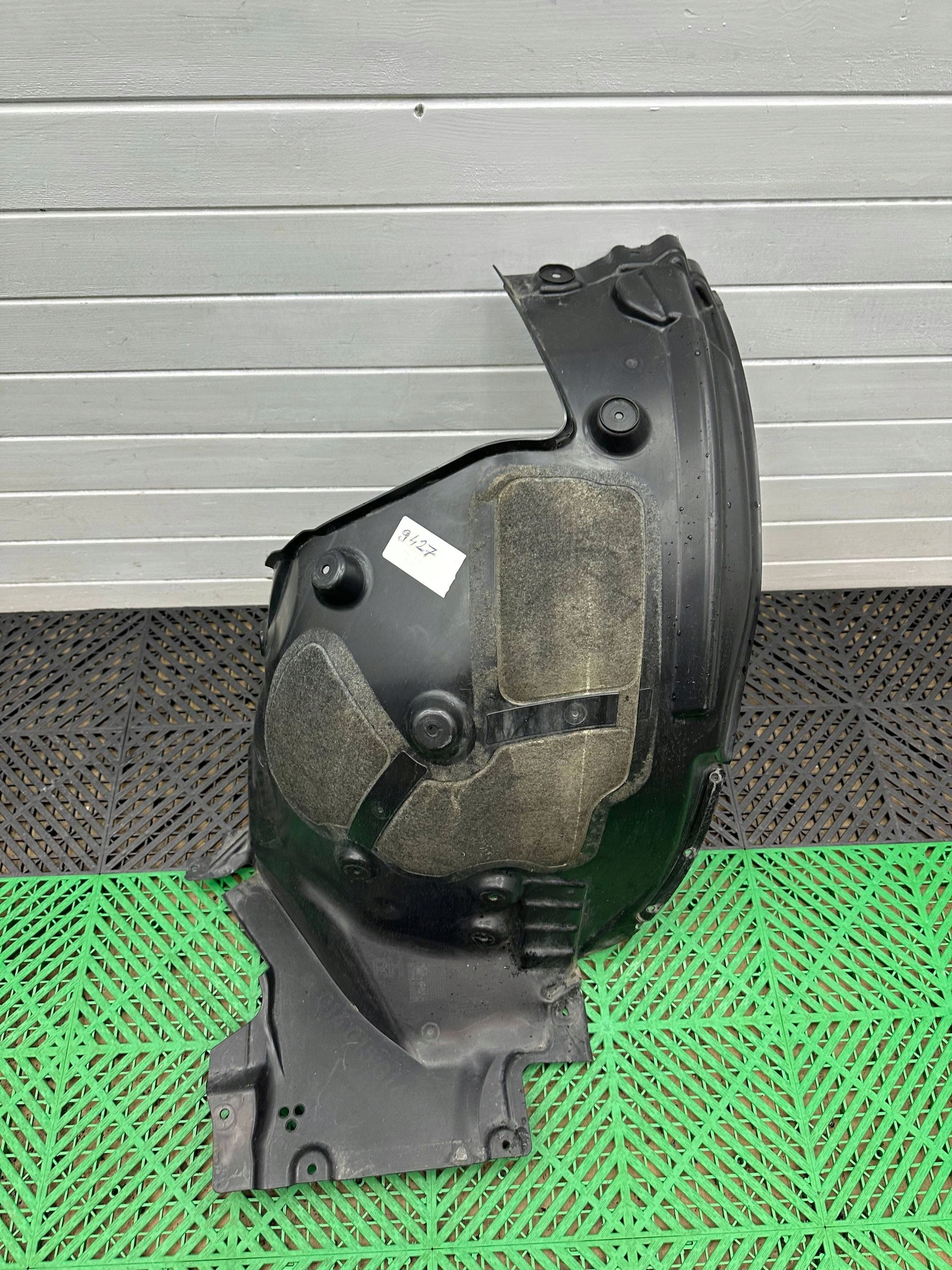Radschale vorne BMW 8 G14 7423772
