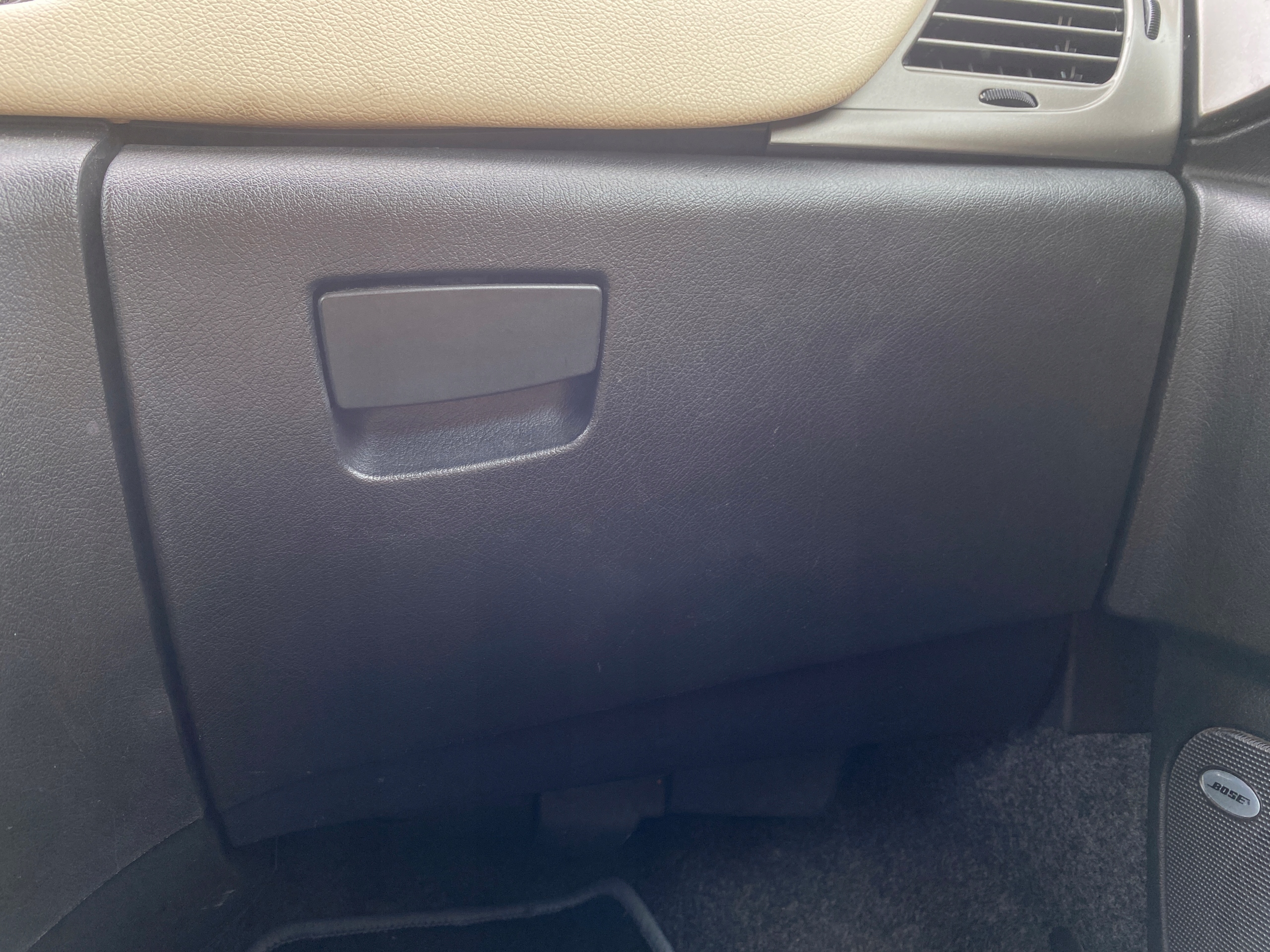 Lancia Ypsilon 03-09 Handschuhfach des Beifahrers