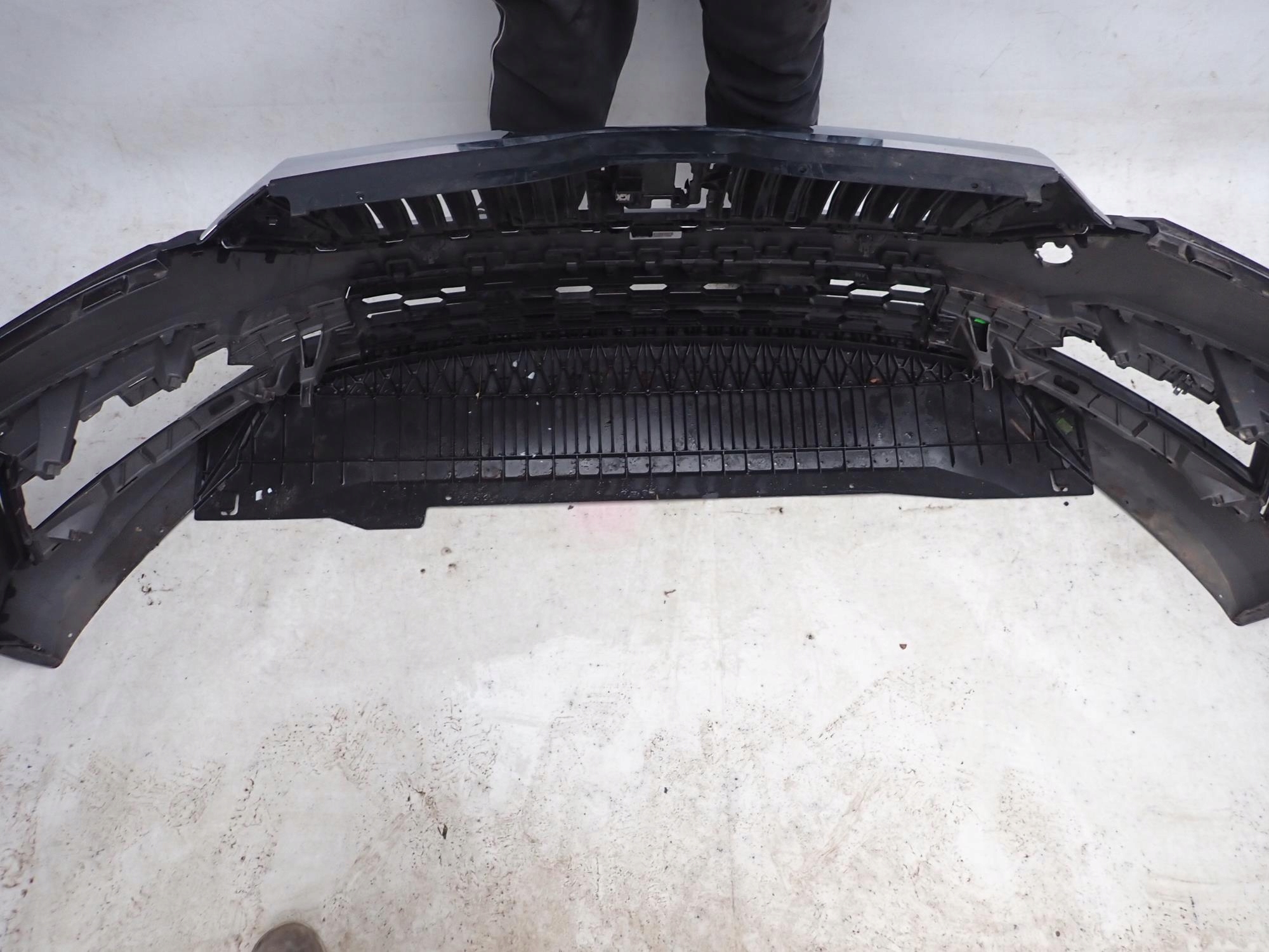 SKODA OCTAVIA IV 4 19-24 bumper front front PDC