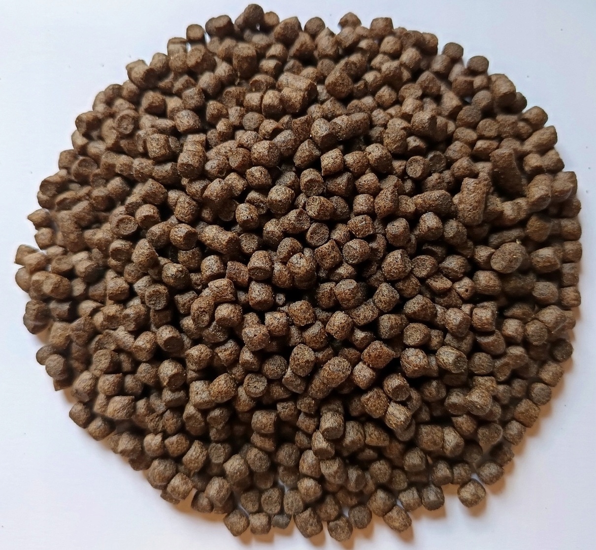 Krmivo pro ryby Návnada Plovoucí pelety Drůbeží moučka 45 Bílkoviny Pescavis 10 kg