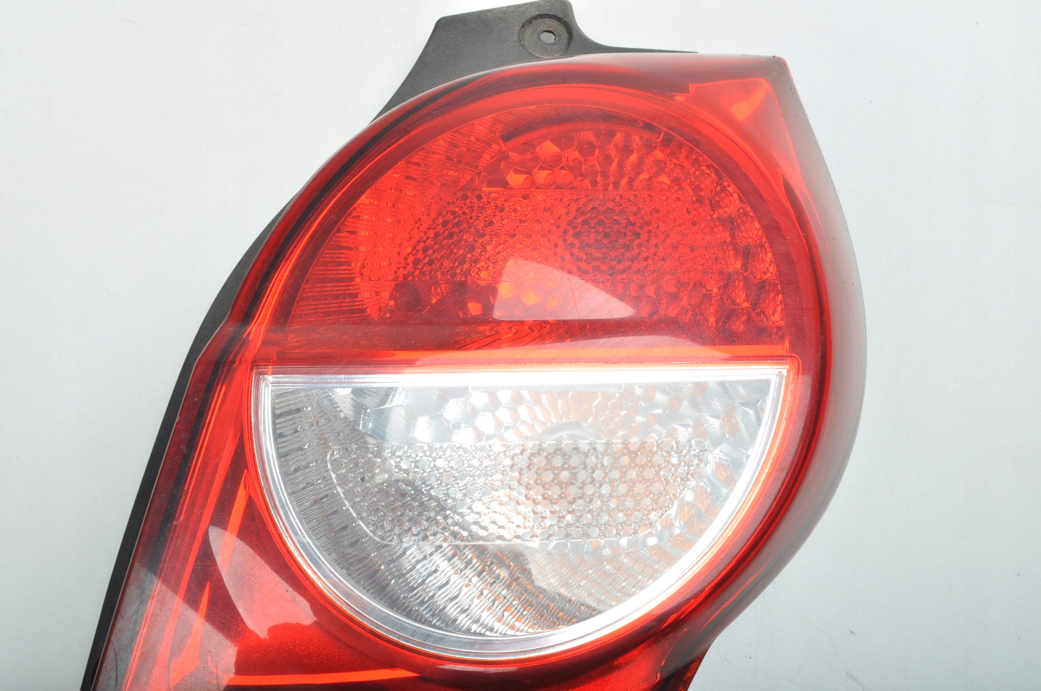 Chevrolet SPARK M300 фонарь правый задний