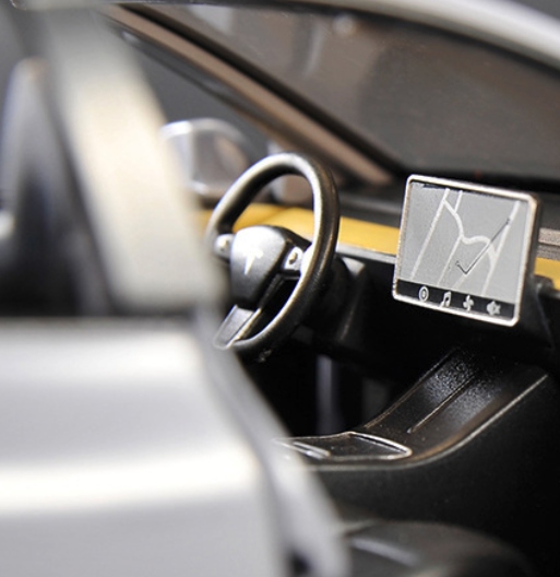 METALOWY MODEL TESLA Y 1:24 DŹWIĘK ŚWIATŁA LED OTWIERANE DRZWI EAN (GTIN) 5906703000093