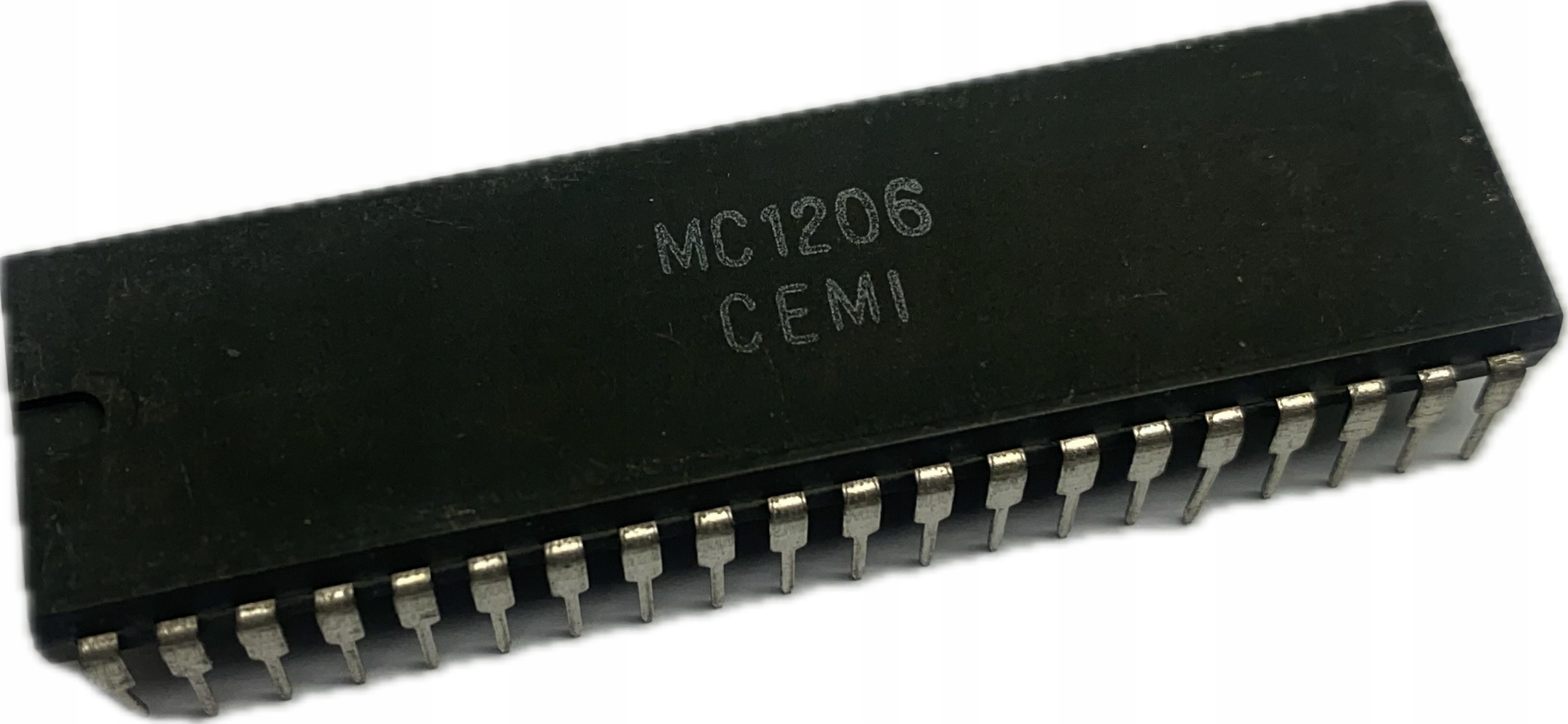 Układ zegarowy MC1206 CEMI