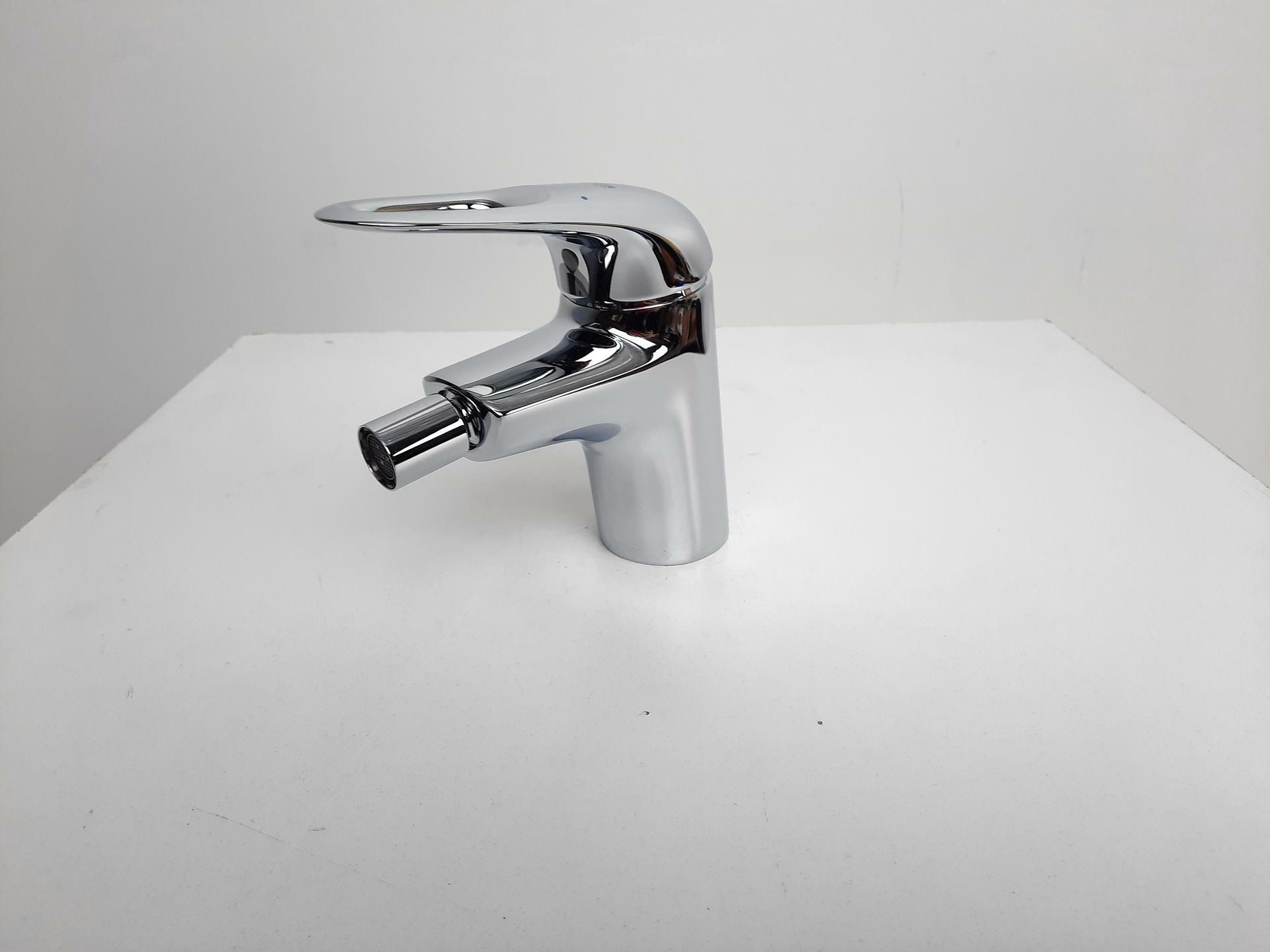 Bateria bidetowa Grohe Eurostyle 33565003 chrom Marka Grohe