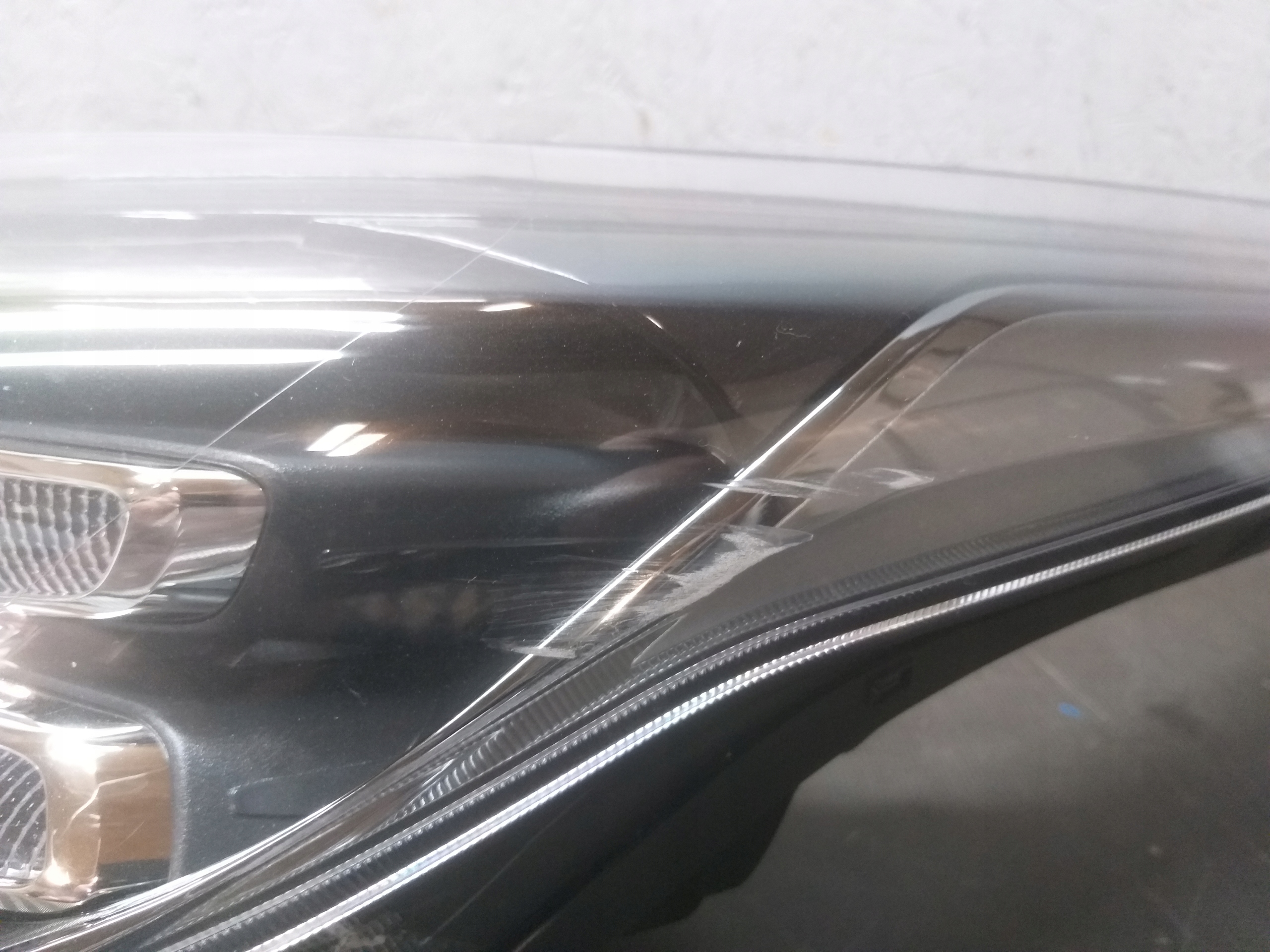 LIGHT FRONT LEFT KIA XCEED X CEED FULL LED 92101J7300