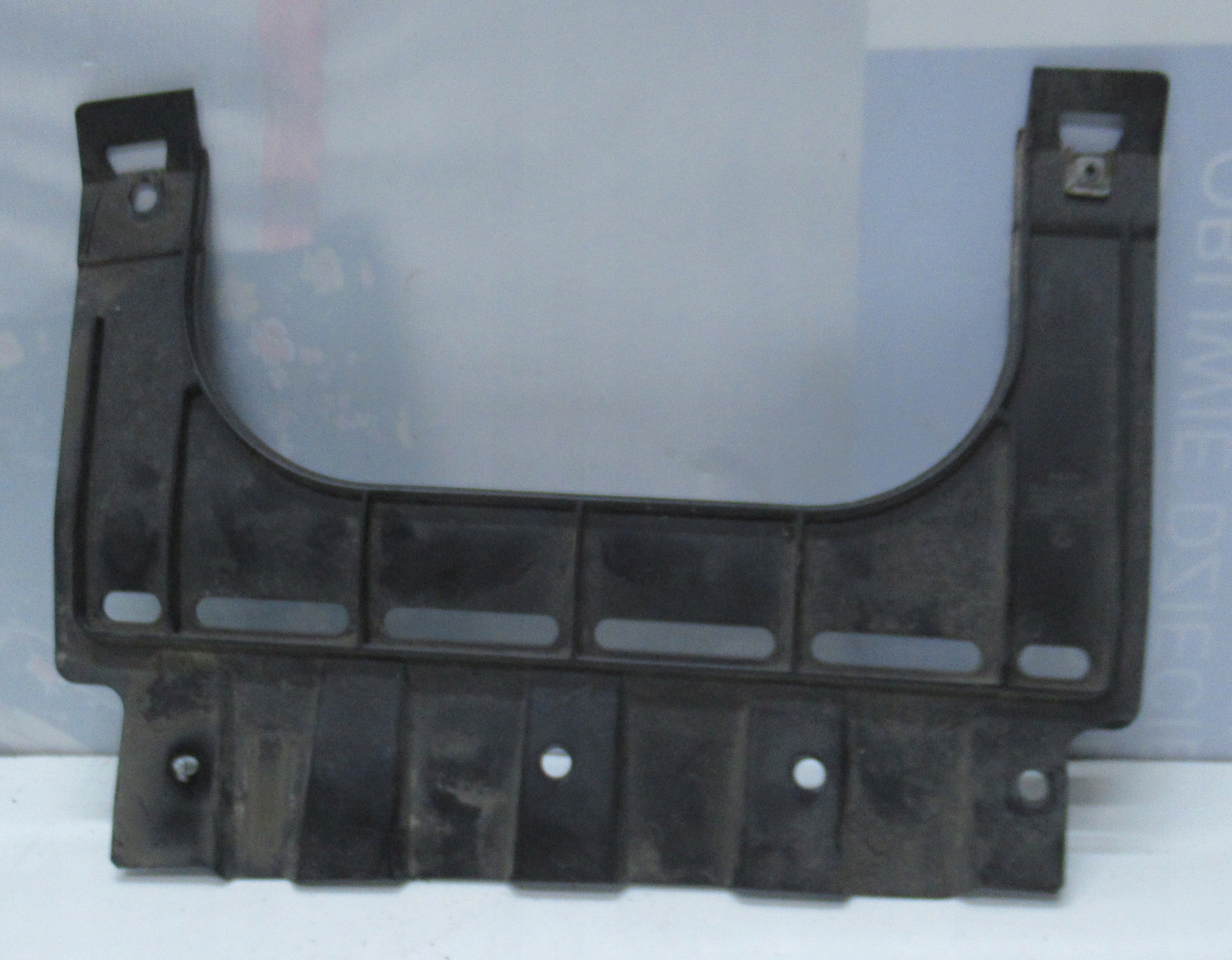 BMW E93 07R Blende Abdeckung Prowadnica AHK untere 7165341