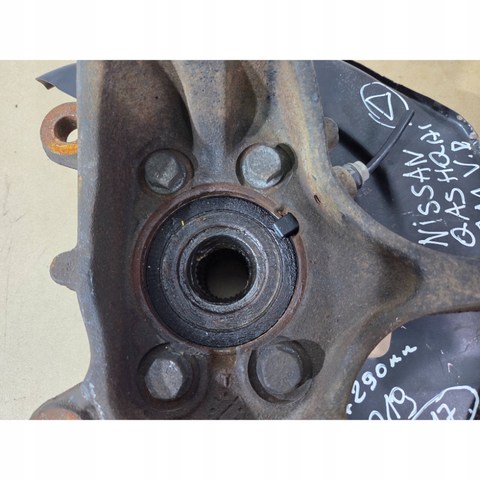 Nissan Qashqai J11 swing front right (A317)