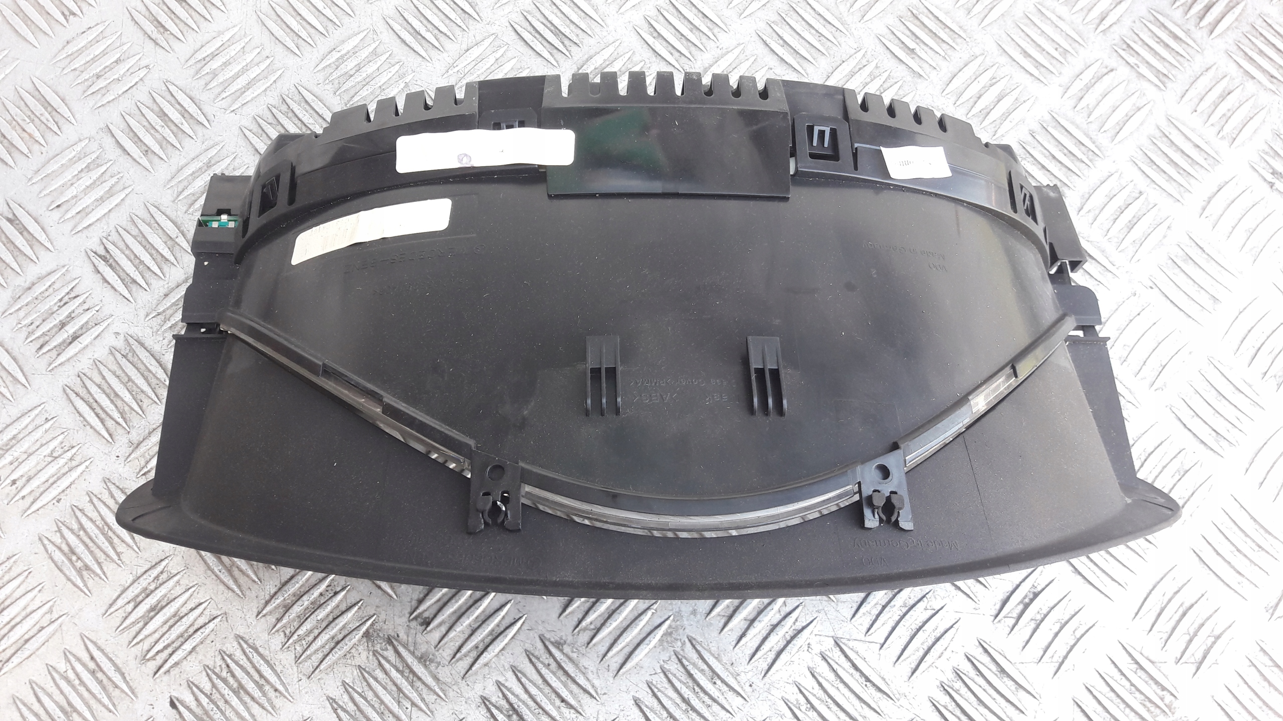 MERCEDES W203 2.2 CDI dials clock 2035409547