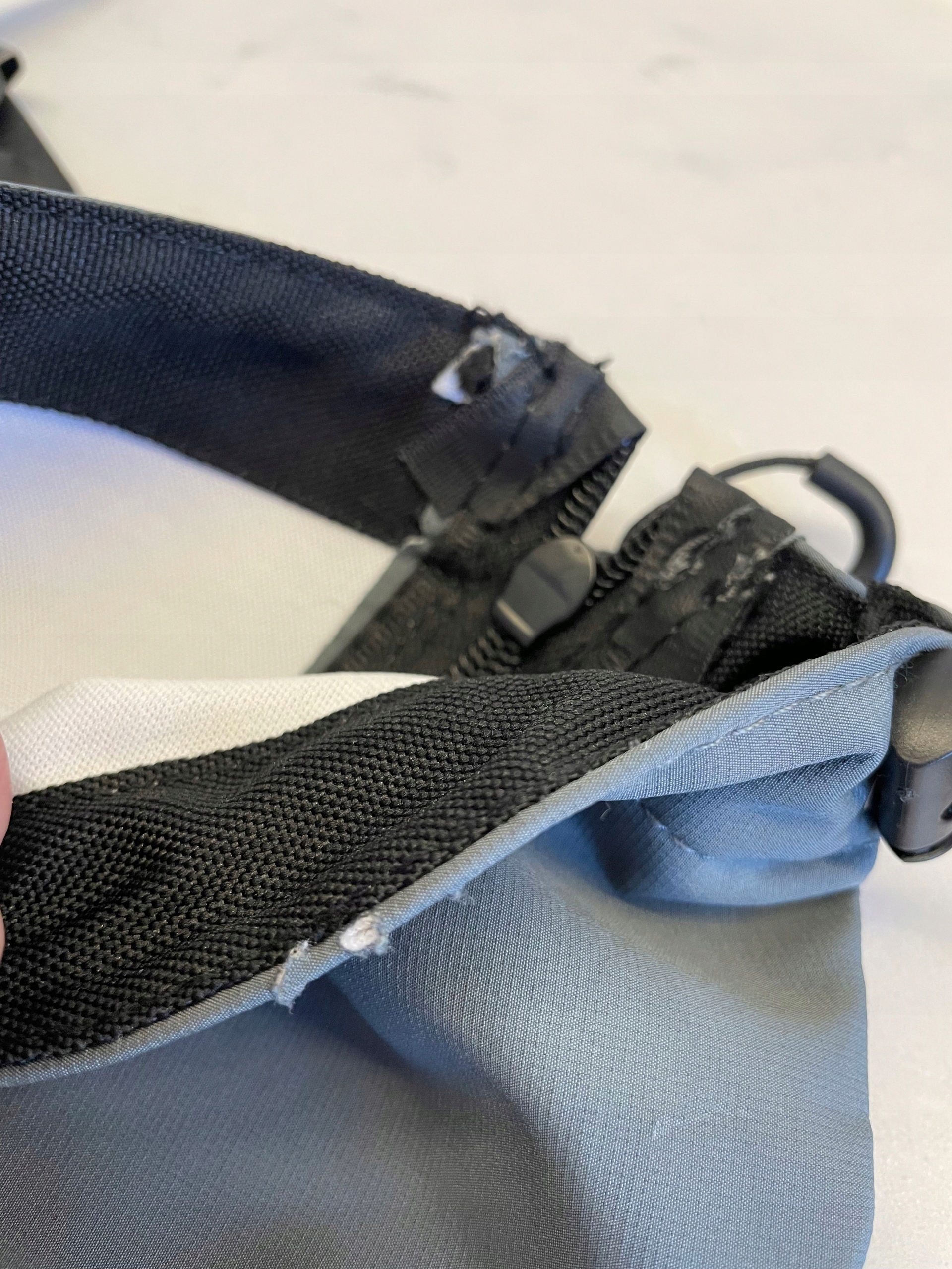 HIKENTURE OCHRANIACZE NA ŁYDKI KOSTKI uszkodzone rozmiar s Model HIKENTURE