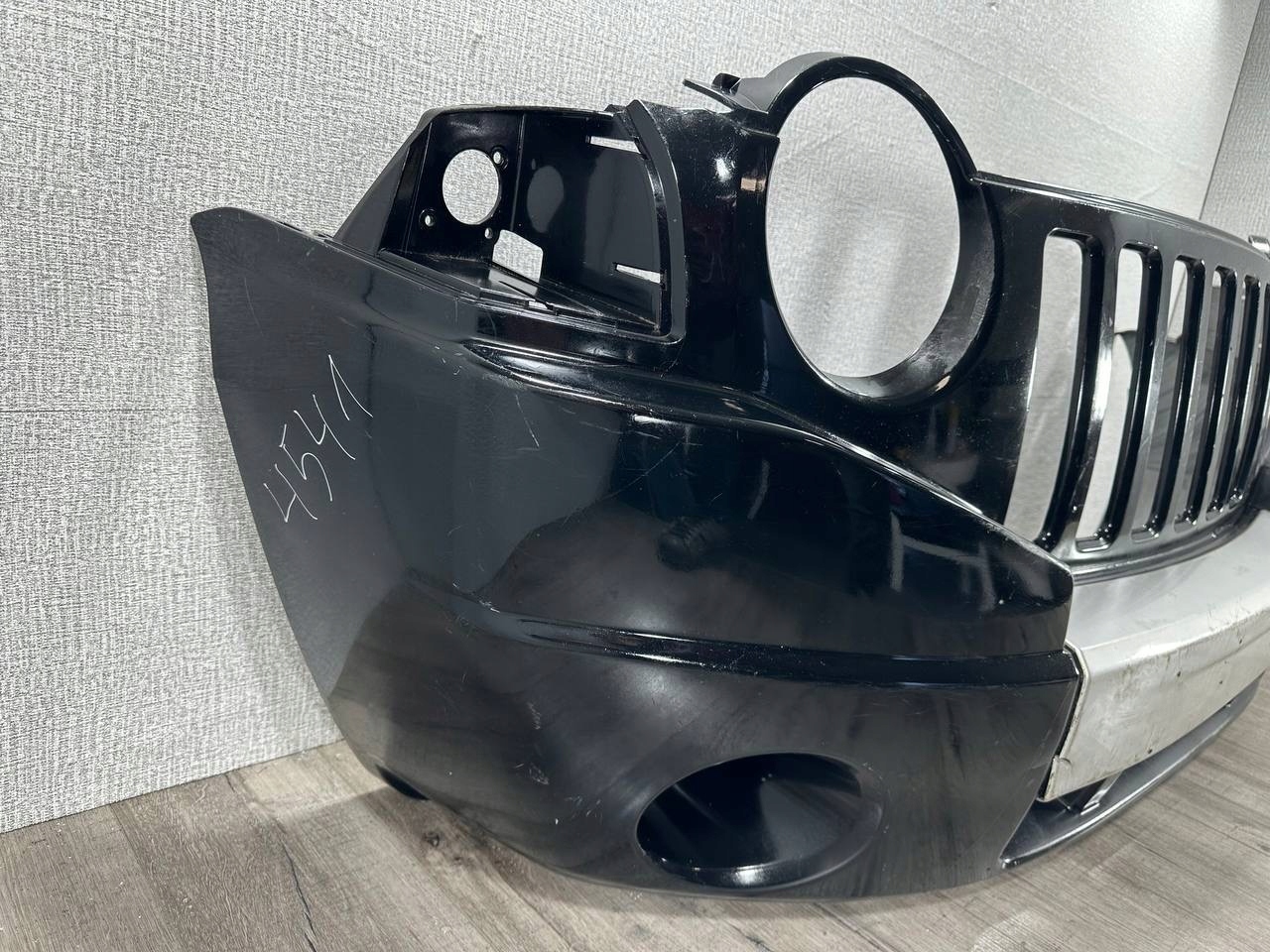 JEEP COMPASS and 2006-2010 bumper front 68002271AB
